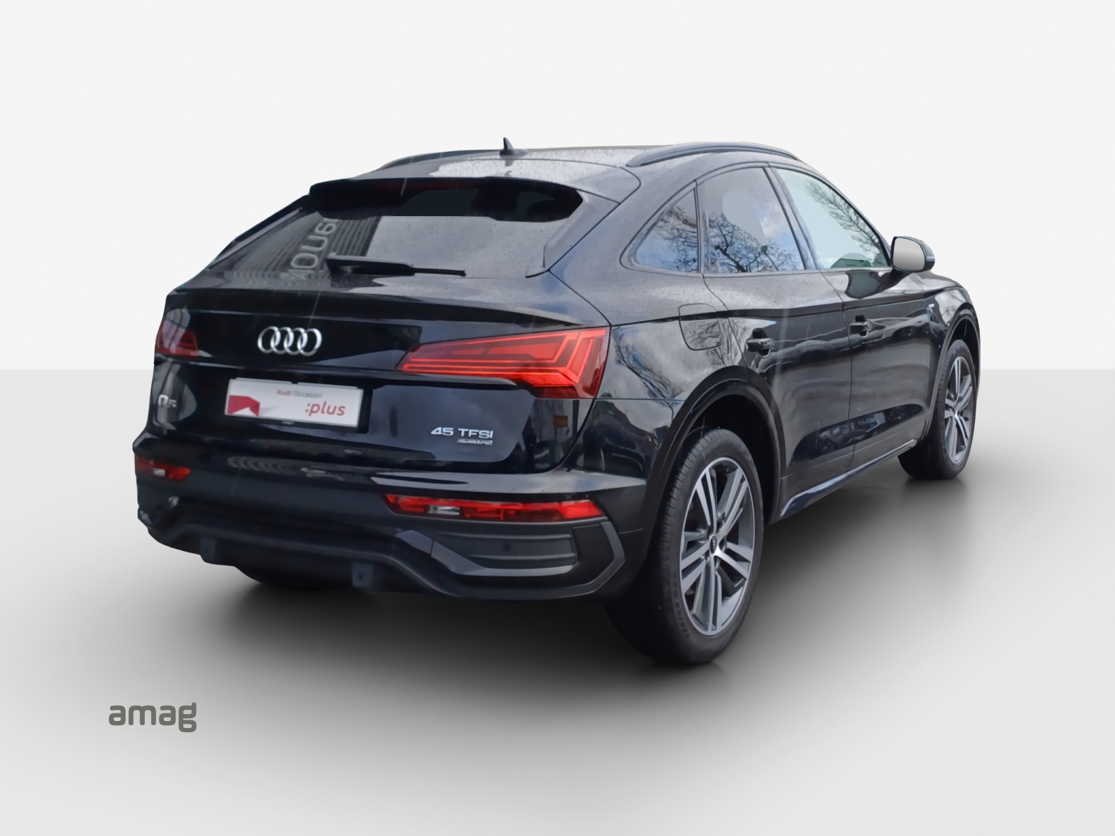 AUDI Q5 Sportback 45 TFSI S line quattro S-tronic-image-4