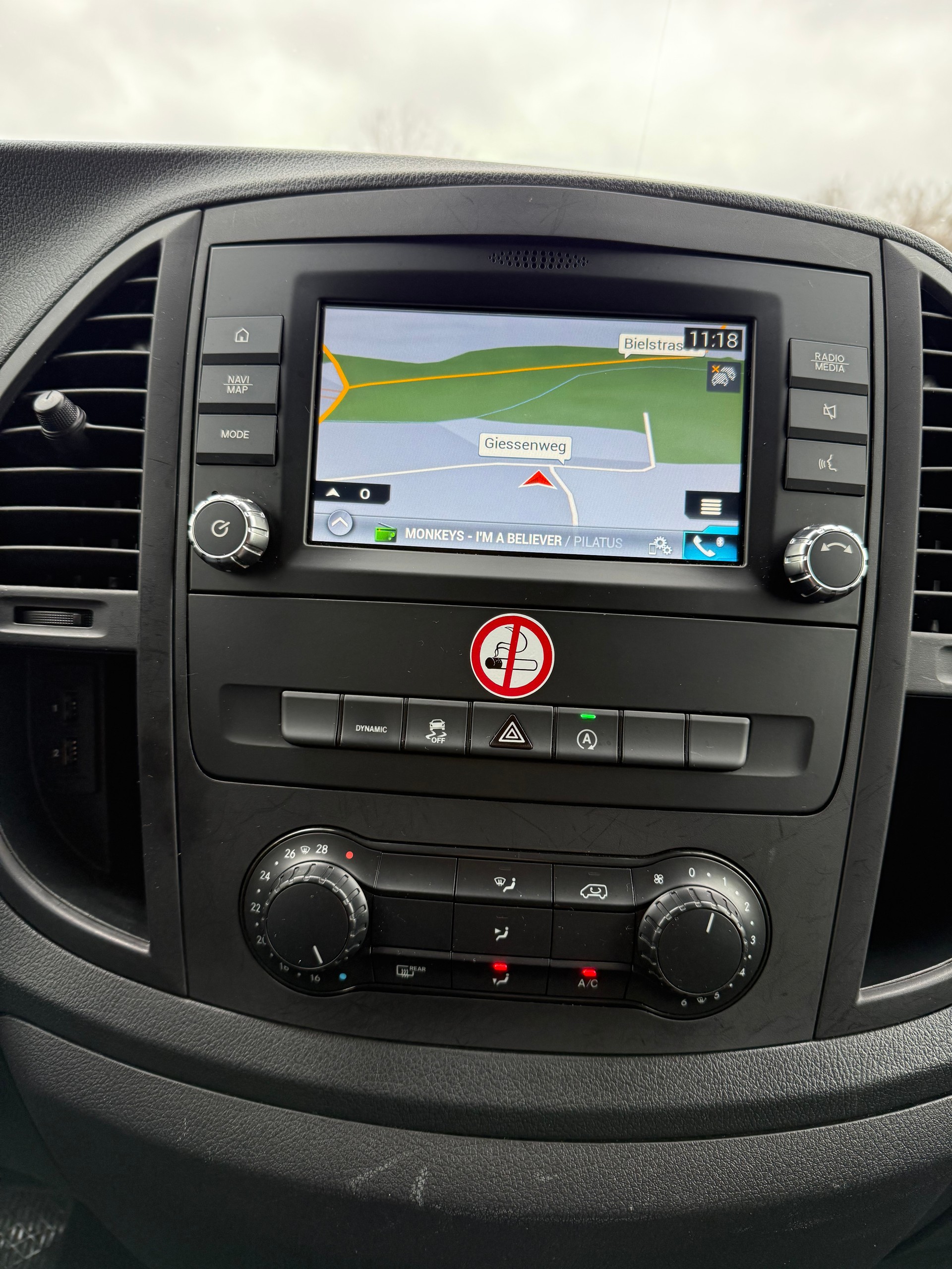 MERCEDES-BENZ Vito 114 CDI Lang 7G-Tronic-image-10