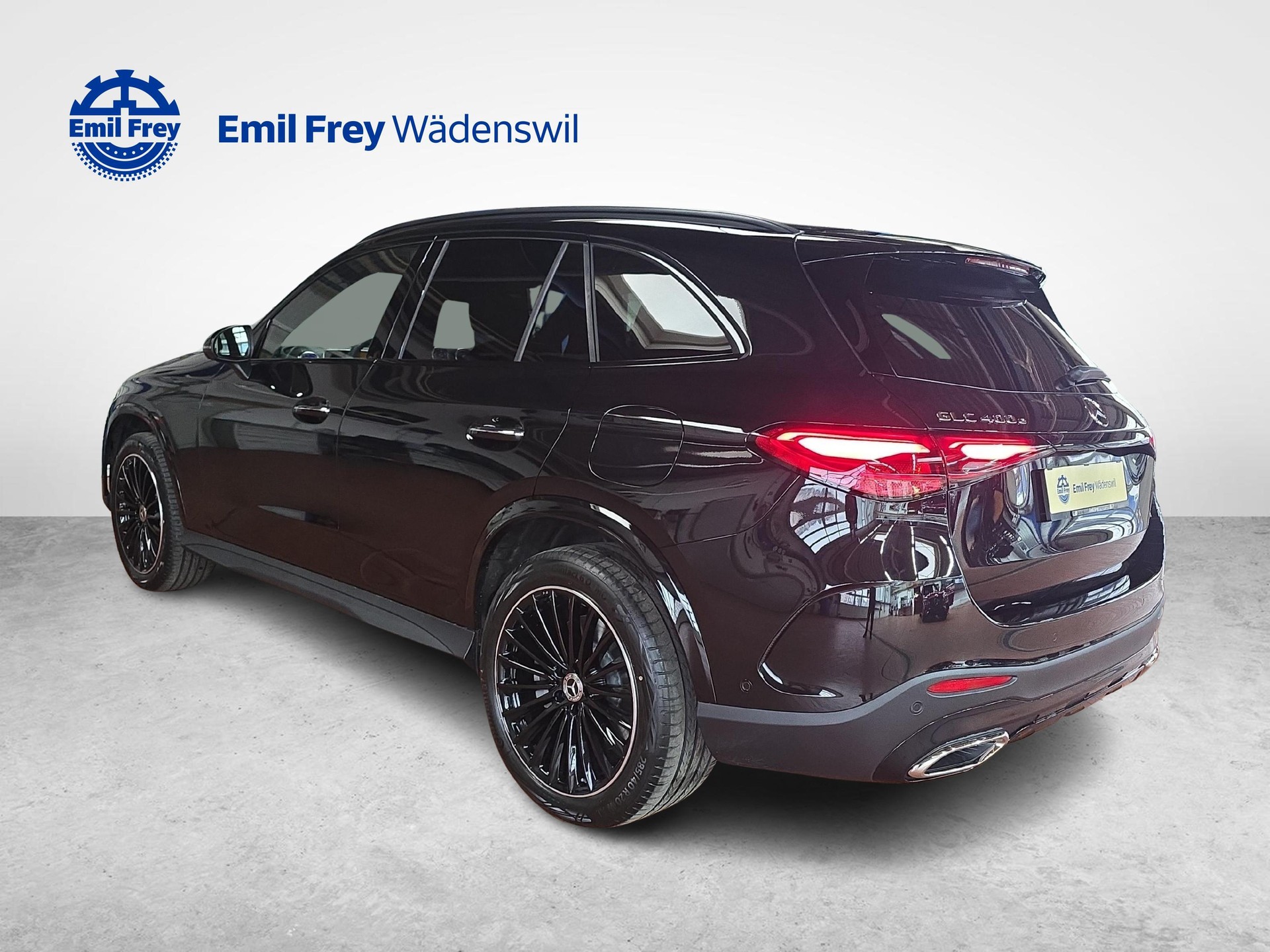 MERCEDES-BENZ GLC 400 e 4MATIC EQ Star AMG Line-image-3