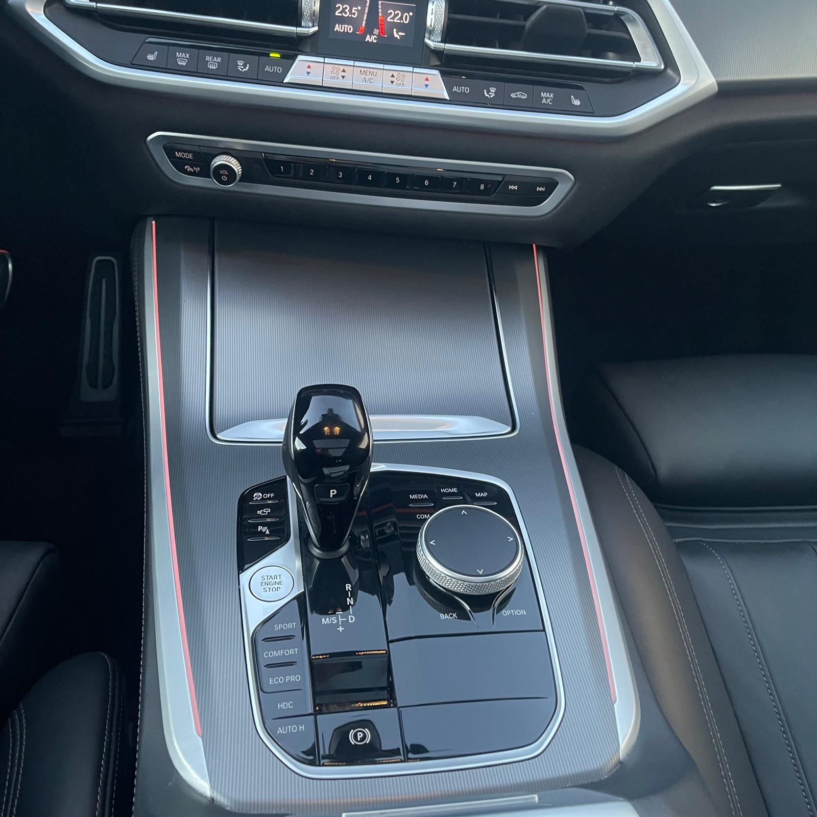BMW X5 xDrive 48V 30d M Sport Steptronic-image-25