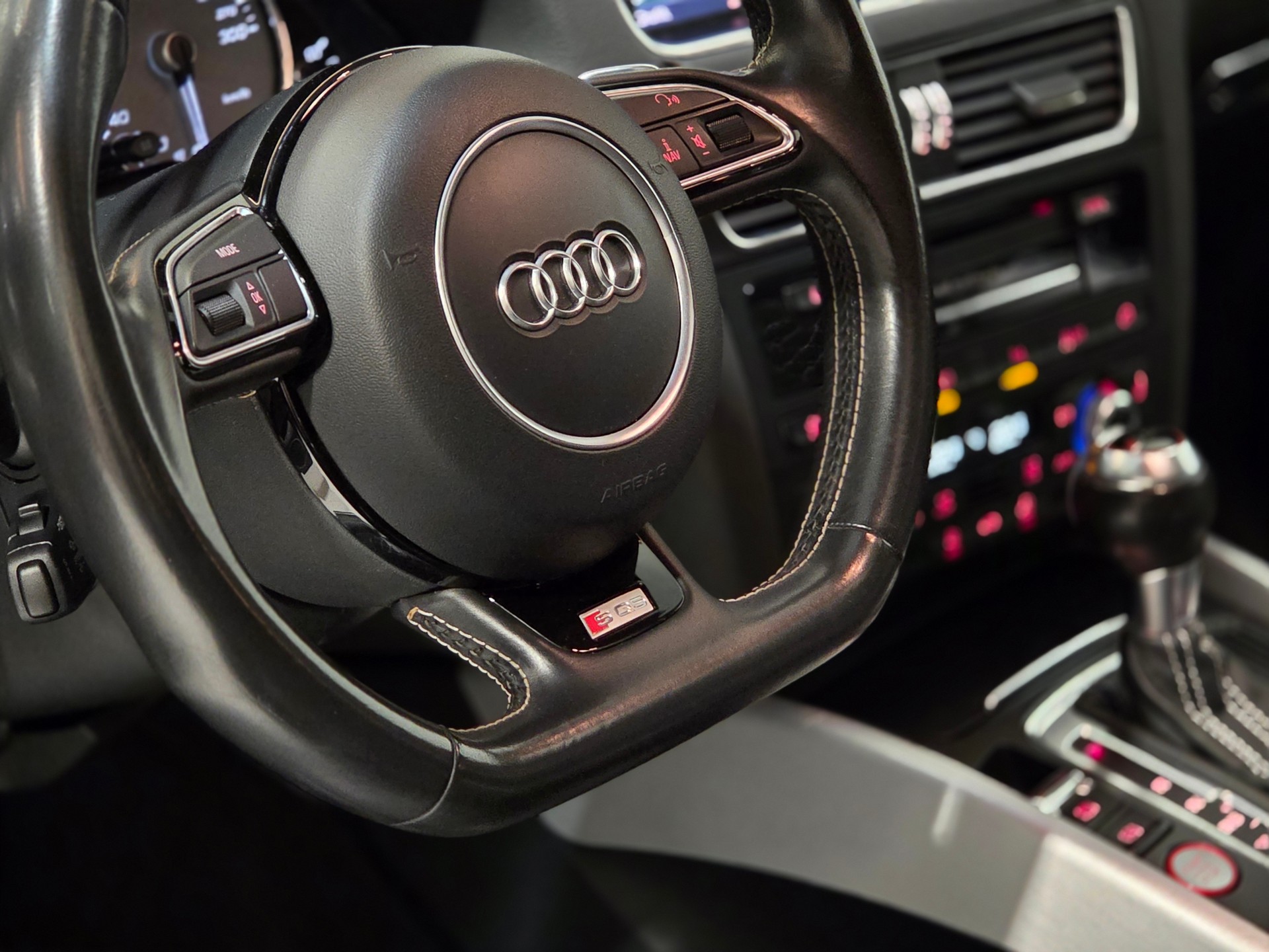 AUDI SQ5 3.0 TDI plus quattro tiptronic-image-7