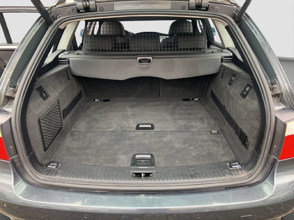 BMW 530i xDrive Touring *Automat*-image-12