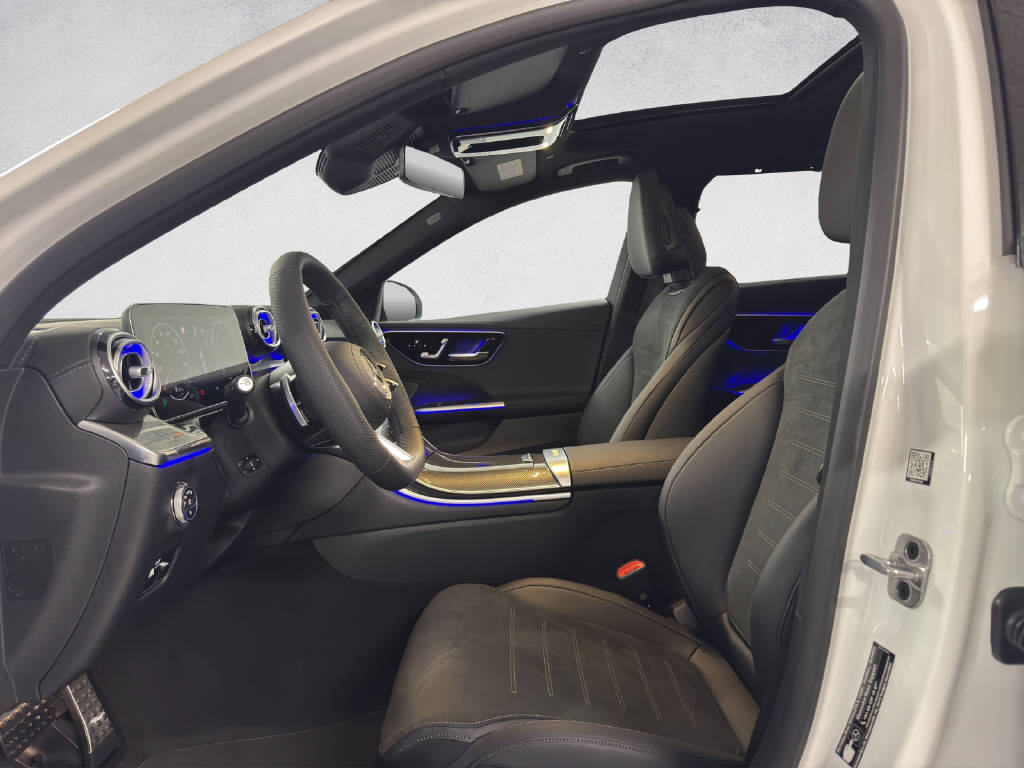 MERCEDES-BENZ C 220 d AMG Line 4Matic Swiss Star T-Modell-image-8