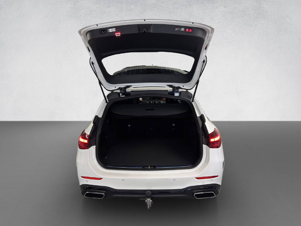 MERCEDES-BENZ C 220 d AMG Line 4Matic Swiss Star T-Modell-image-6