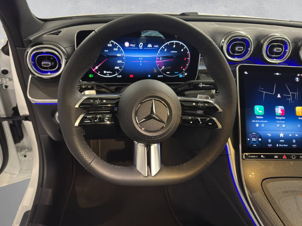 MERCEDES-BENZ C 220 d AMG Line 4Matic Swiss Star T-Modell-image-10
