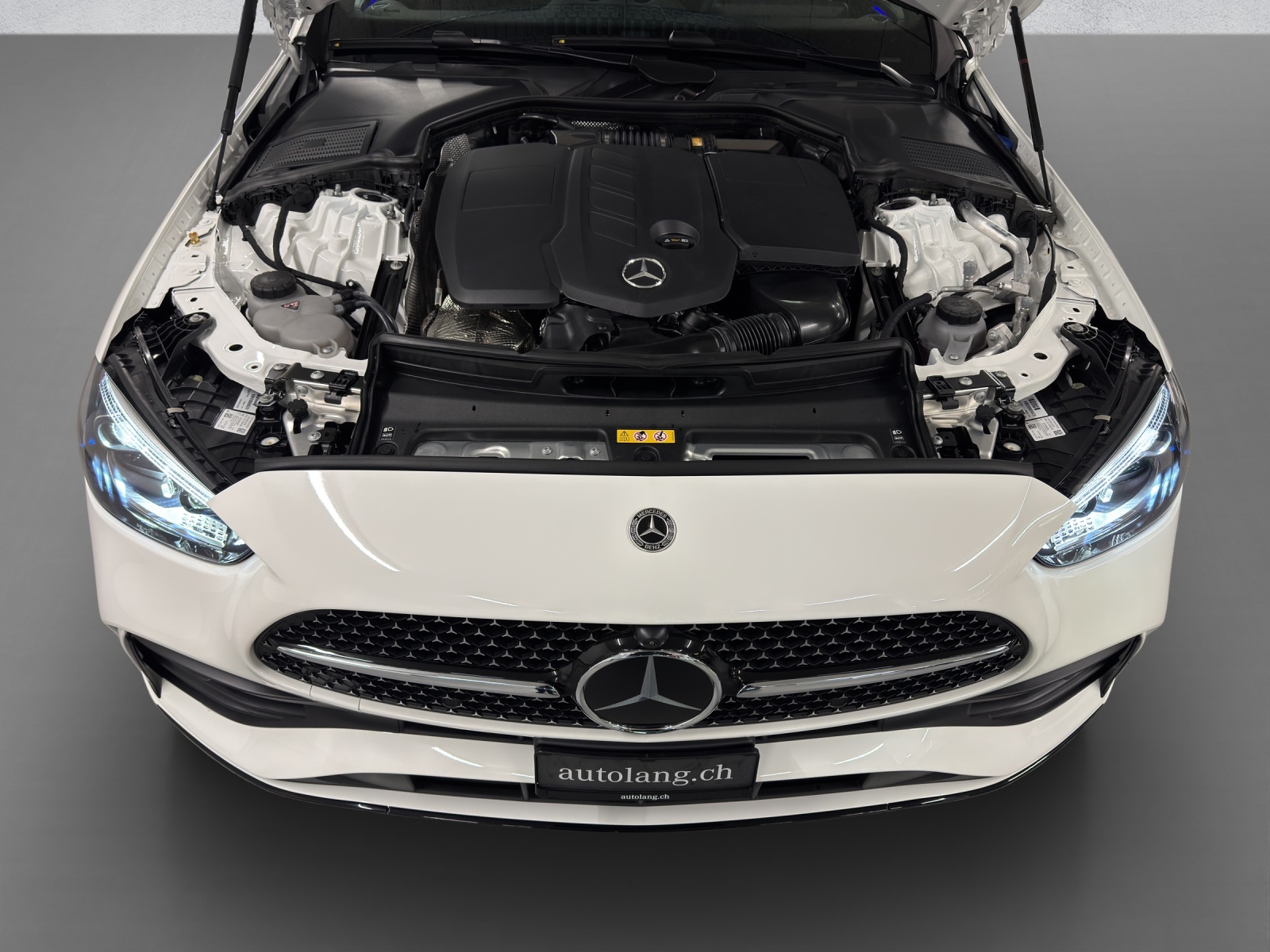 MERCEDES-BENZ C 220 d AMG Line 4Matic Swiss Star T-Modell-image-9