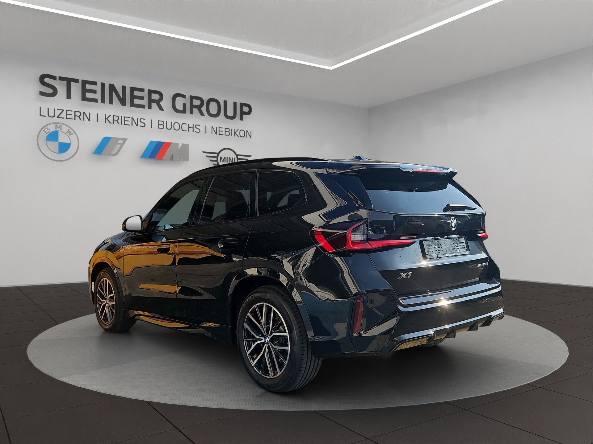 BMW X1 sDrive 18d M Sport-image-6