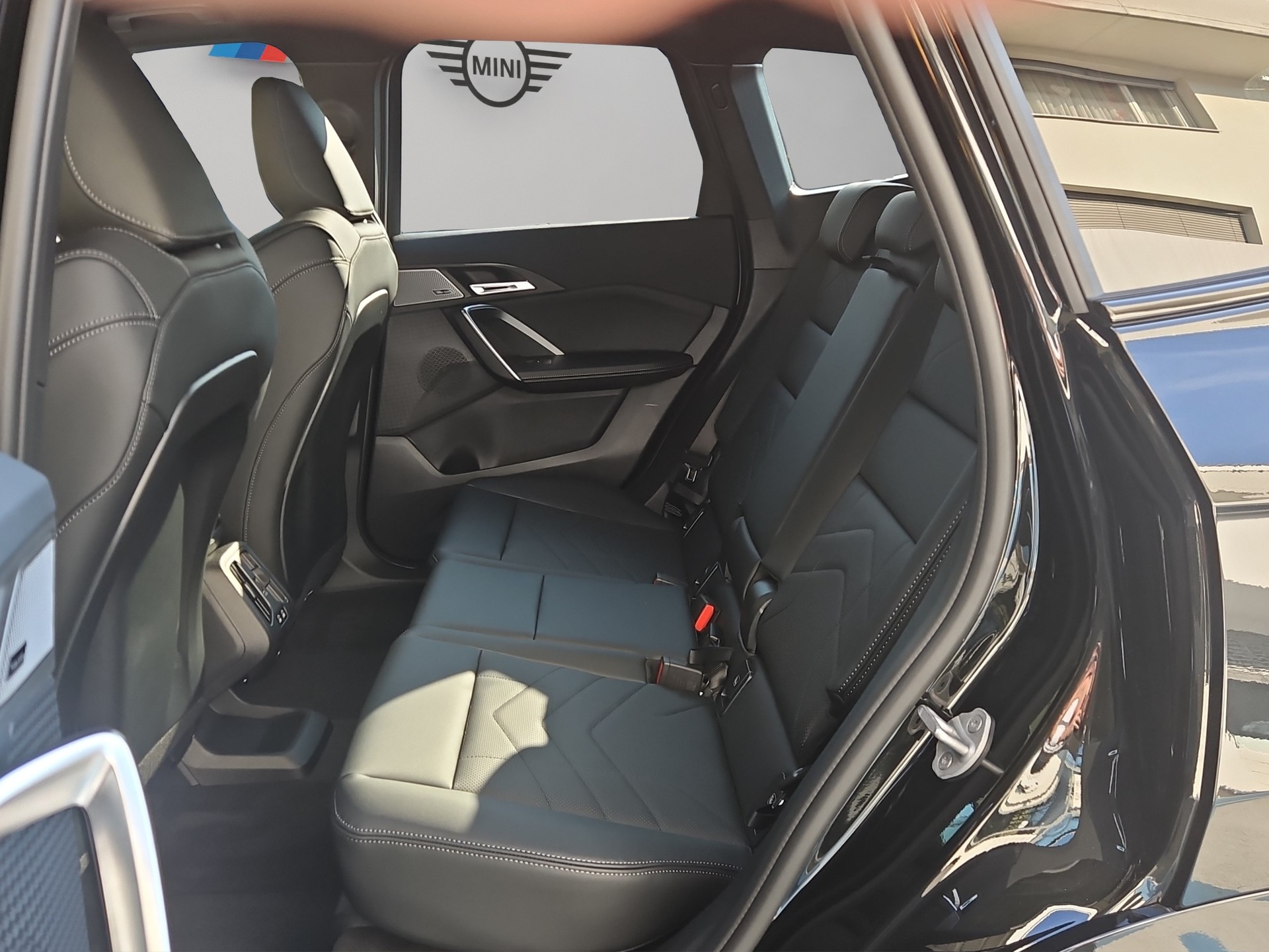BMW X1 sDrive 18d M Sport-image-17