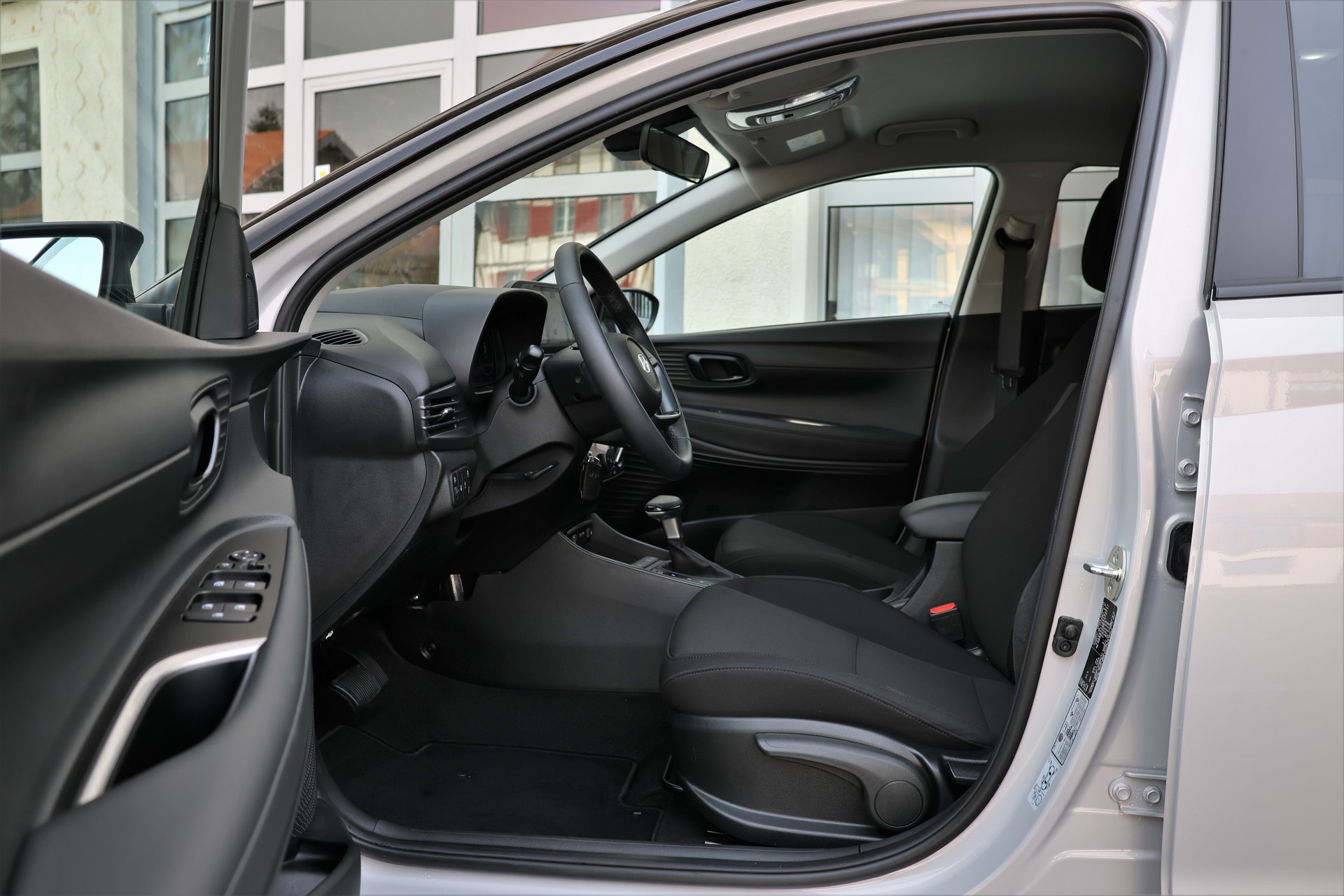 HYUNDAI i20 1.0 T-GDi (CH)-image-12