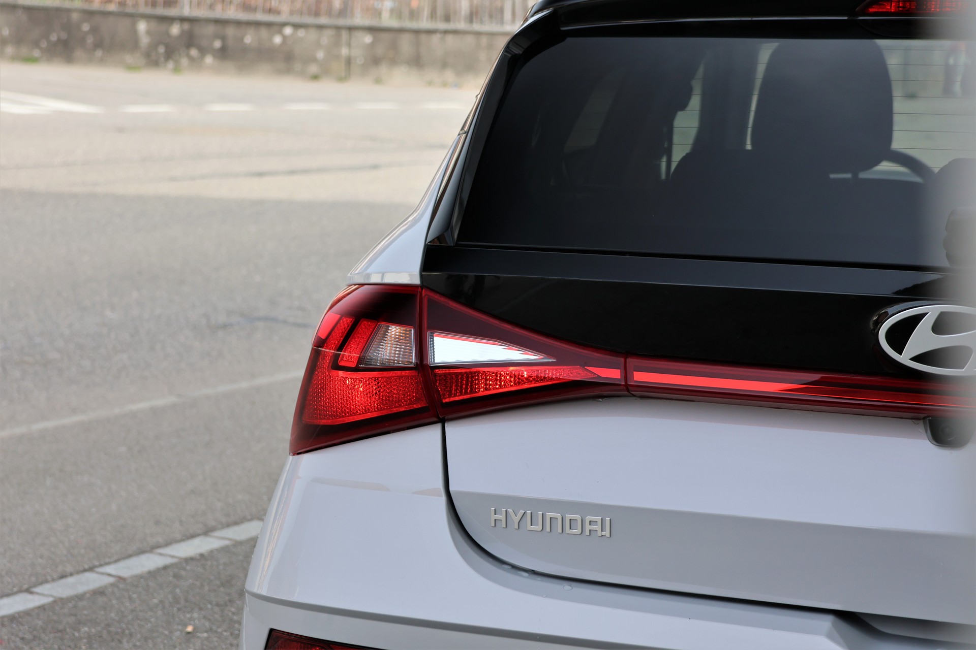 HYUNDAI i20 1.0 T-GDi (CH)-image-10