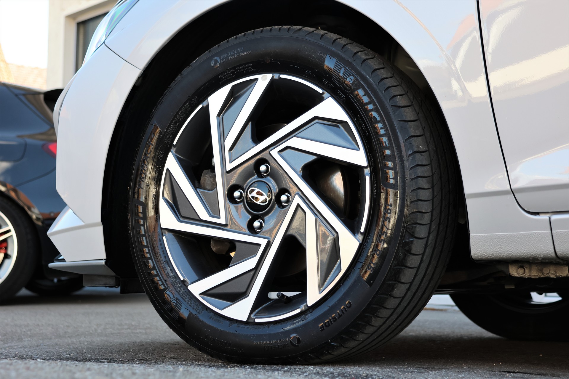HYUNDAI i20 1.0 T-GDi (CH)-image-5