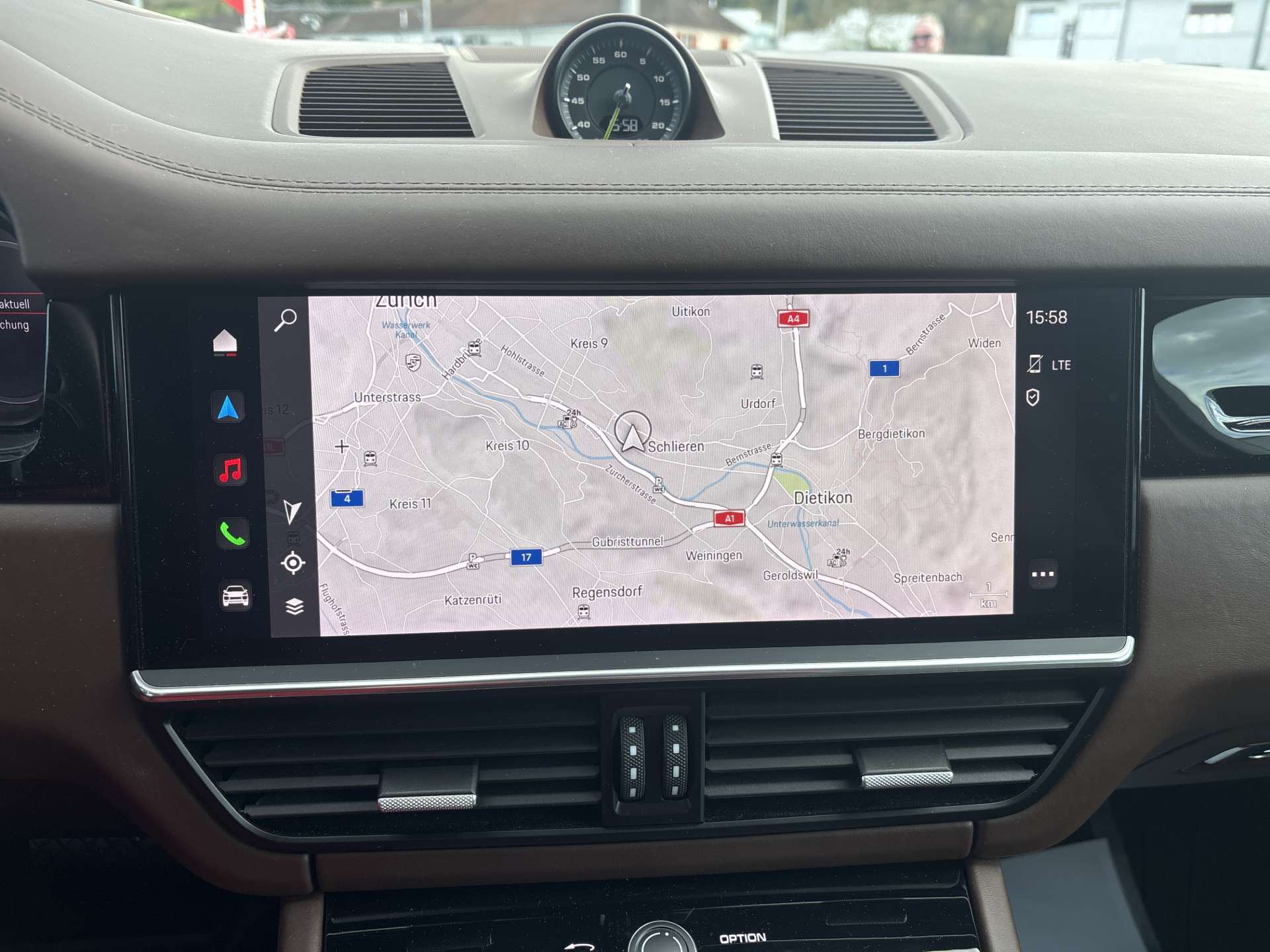 PORSCHE Cayenne Coupé E-Hybrid 462PS Automat-image-1