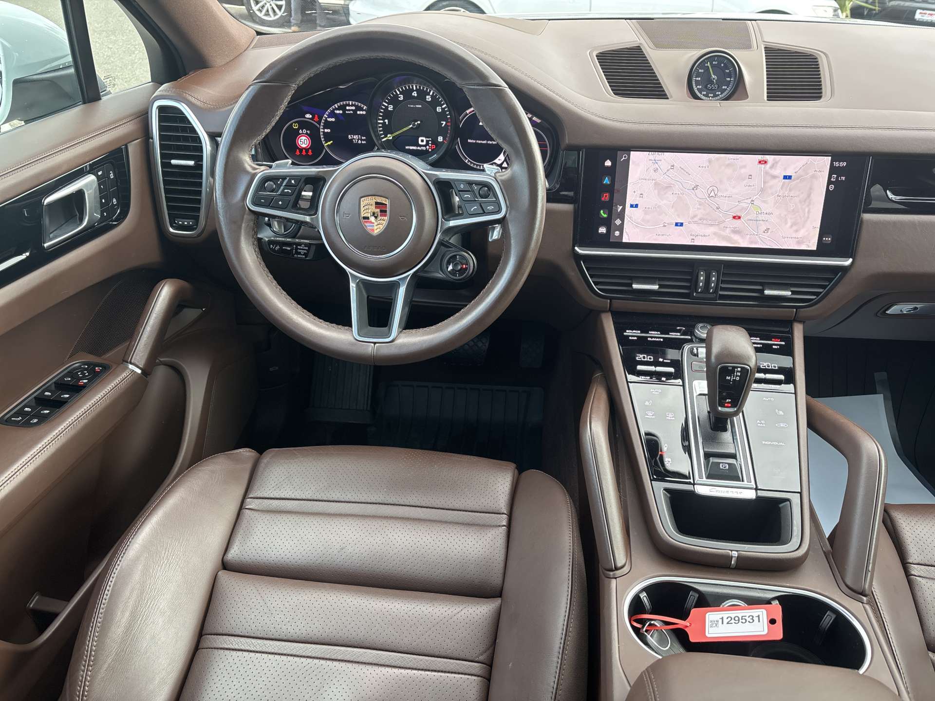 PORSCHE Cayenne Coupé E-Hybrid 462PS Automat-image-4