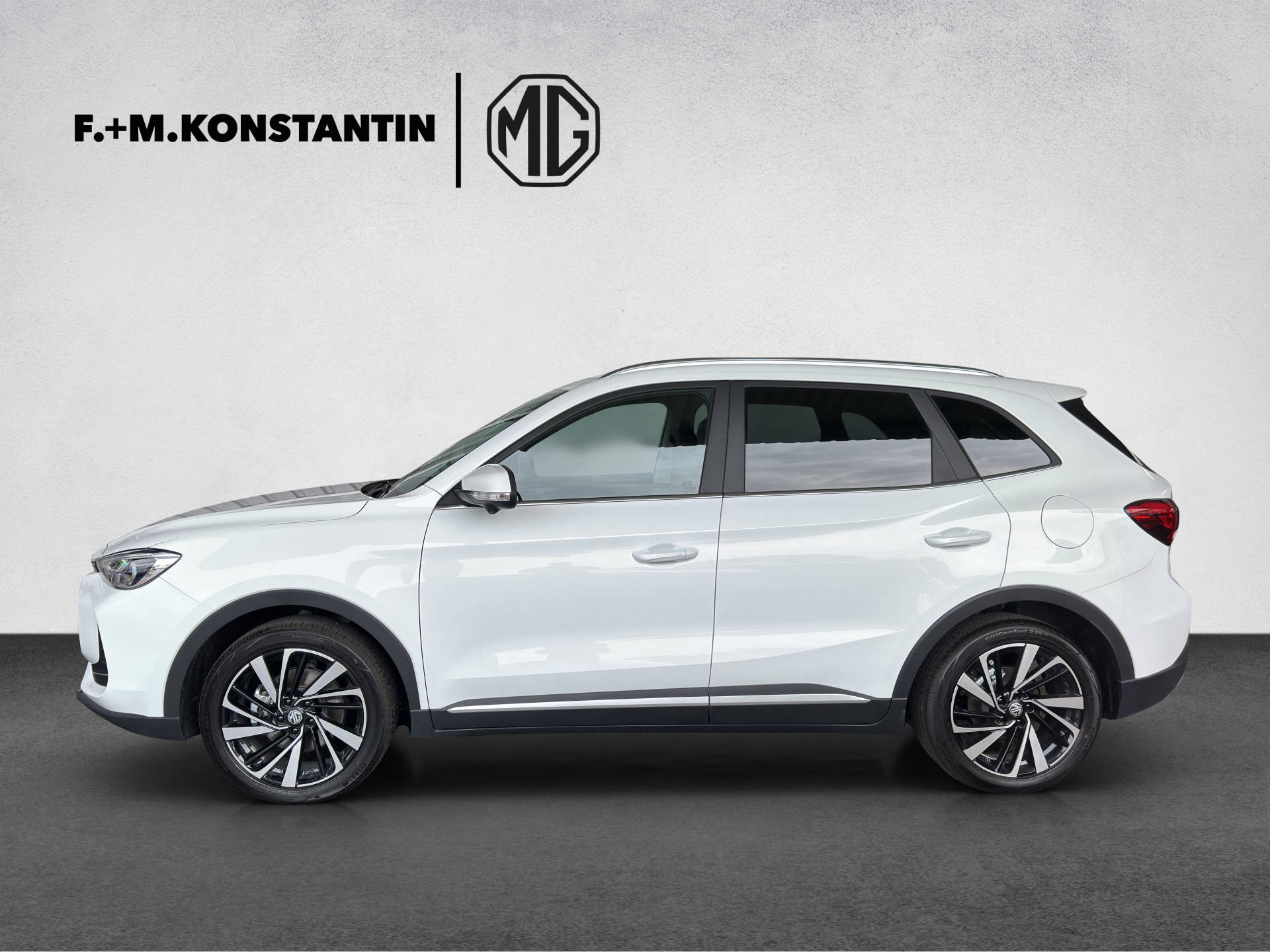 MG ZS 1.5 Hybrid+ Luxury-image-0