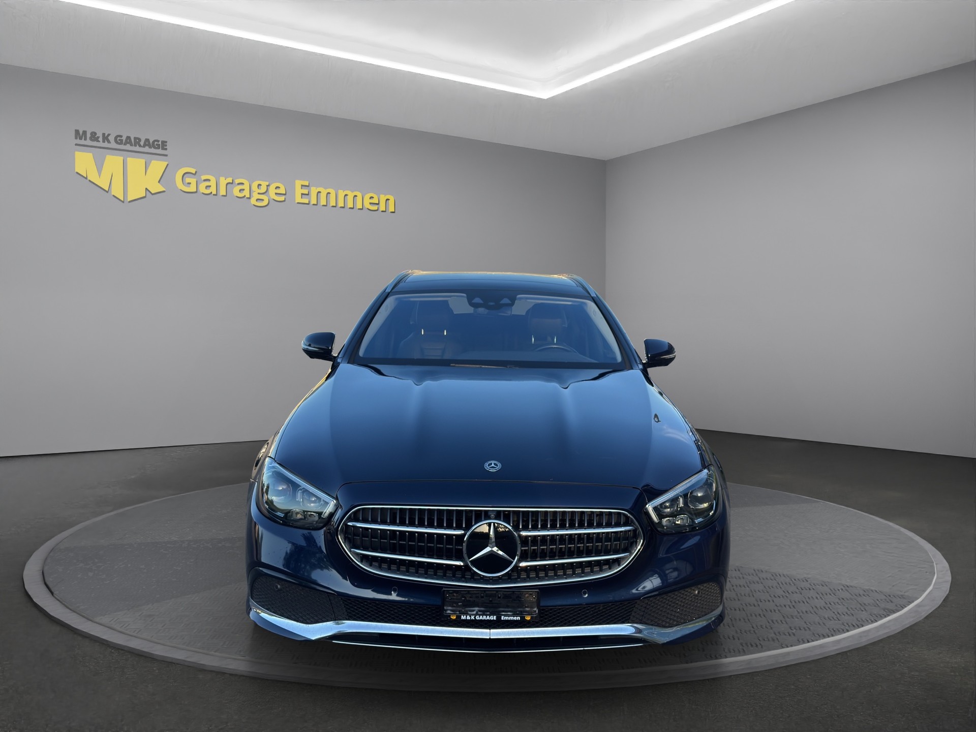MERCEDES-BENZ E 220 d T 4Matic 9G-Tronic-image-7