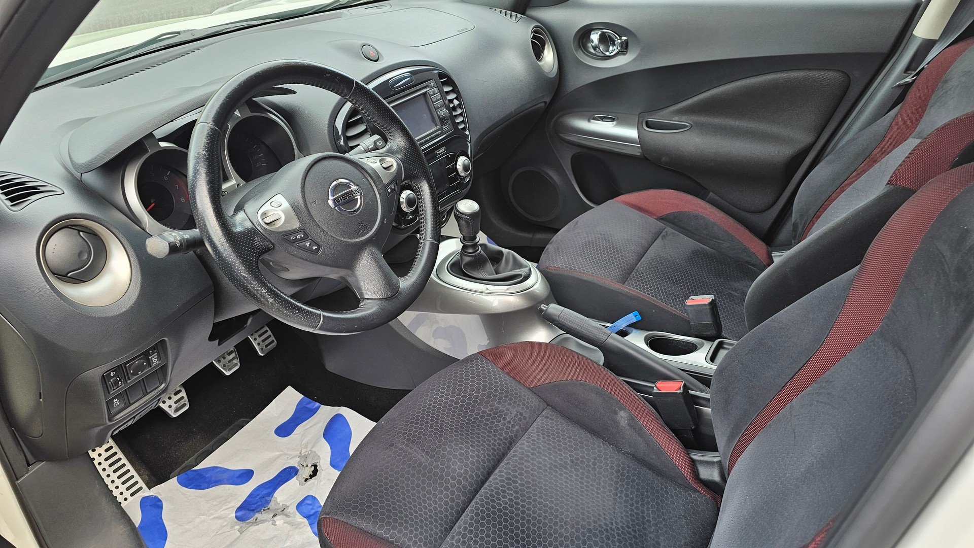 NISSAN Juke 1.6 DIG-T acenta-image-9
