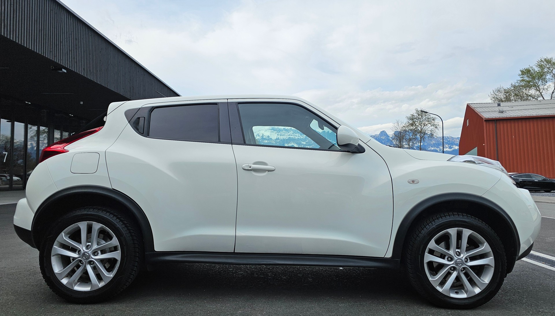 NISSAN Juke 1.6 DIG-T acenta-image-4