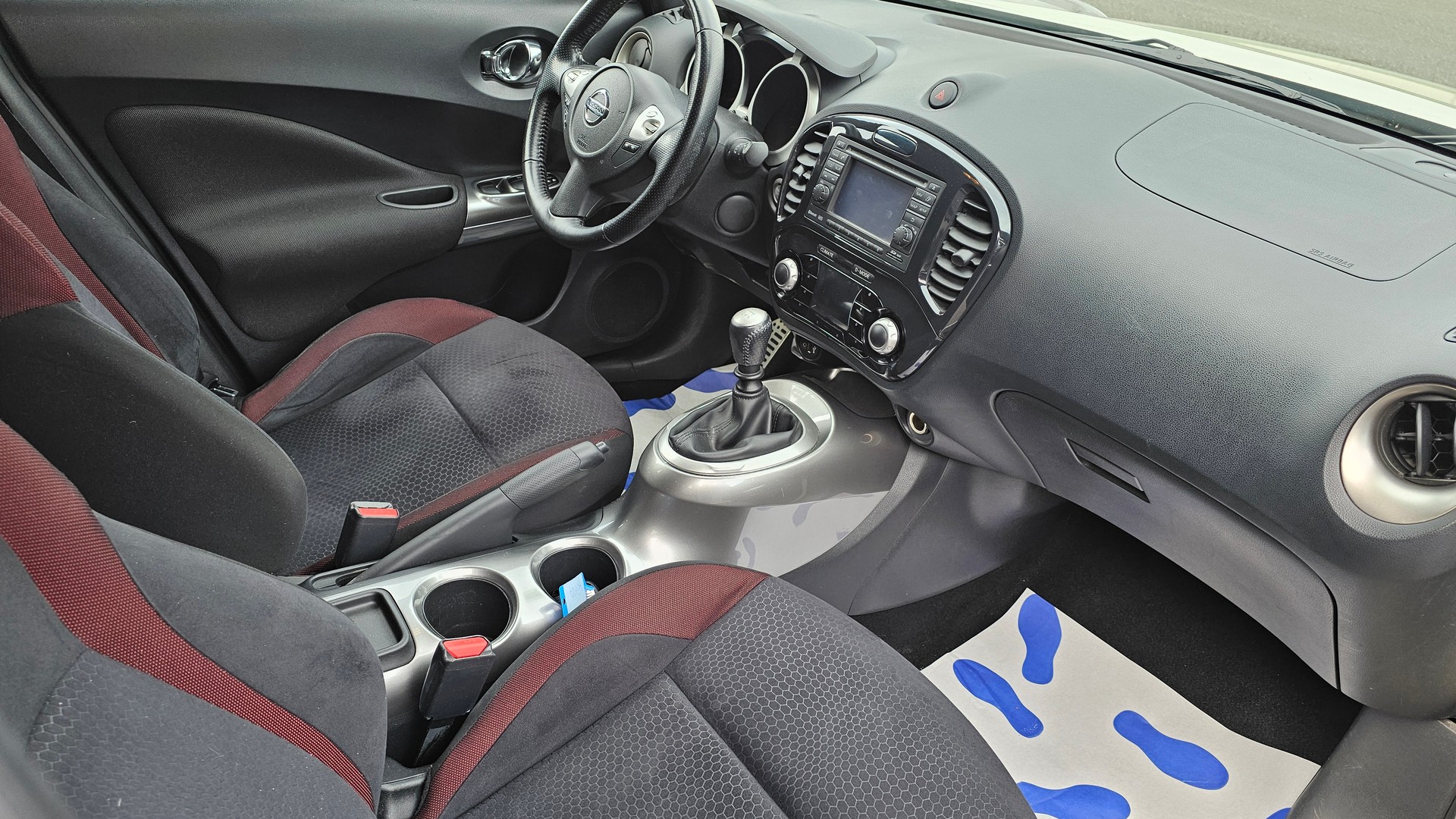 NISSAN Juke 1.6 DIG-T acenta-image-11