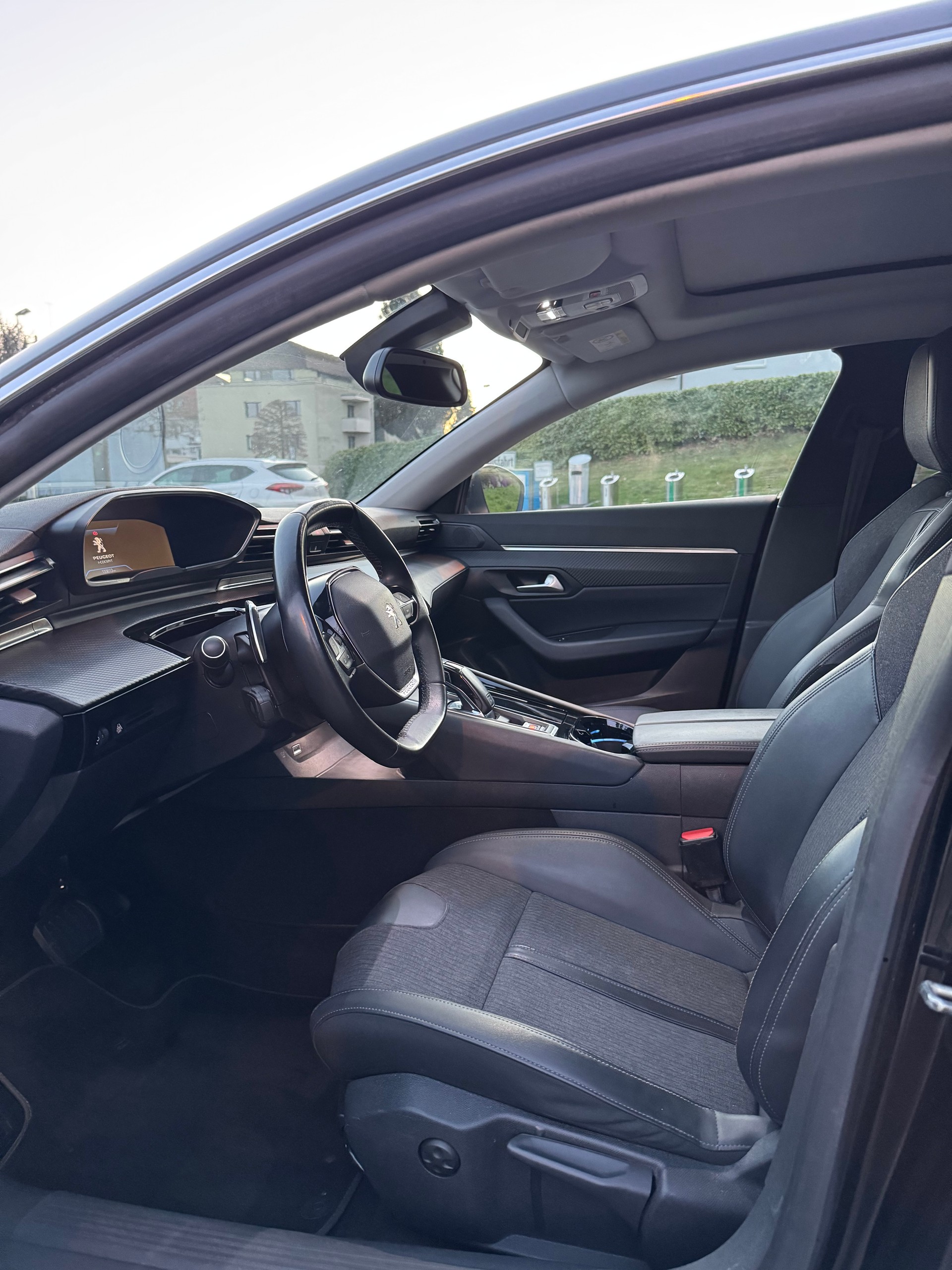 PEUGEOT 508 1.5 Blue HDI Active EAT8-image-8