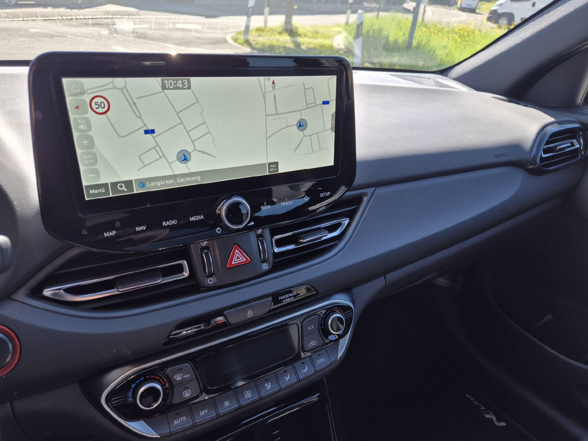 HYUNDAI i30 1.5 T-GDi N-Line LUX Pack-image-10