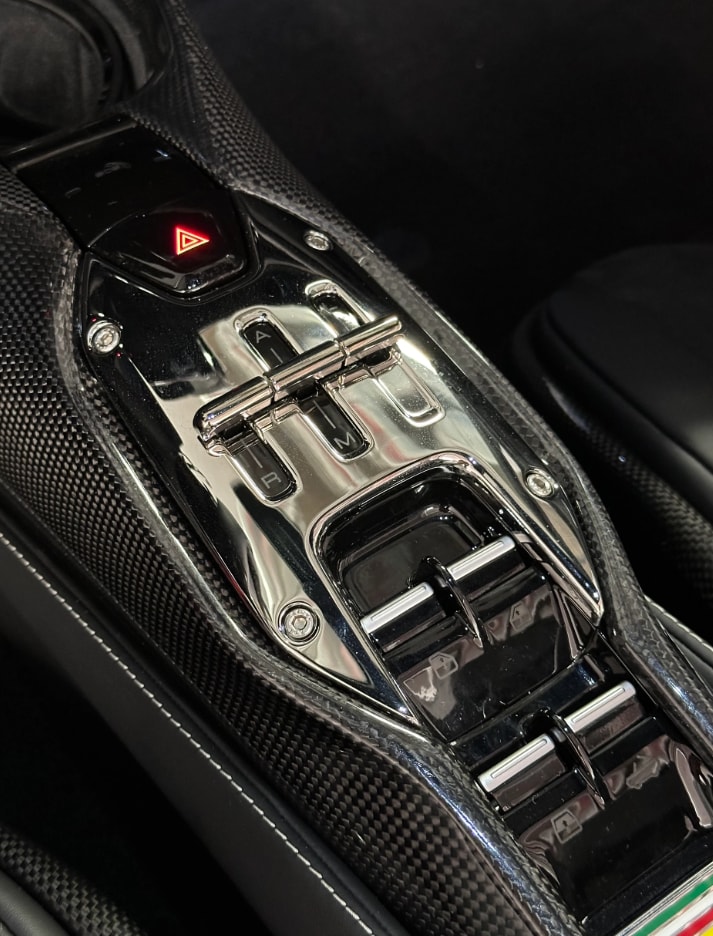 FERRARI SF90 Spider-image-10