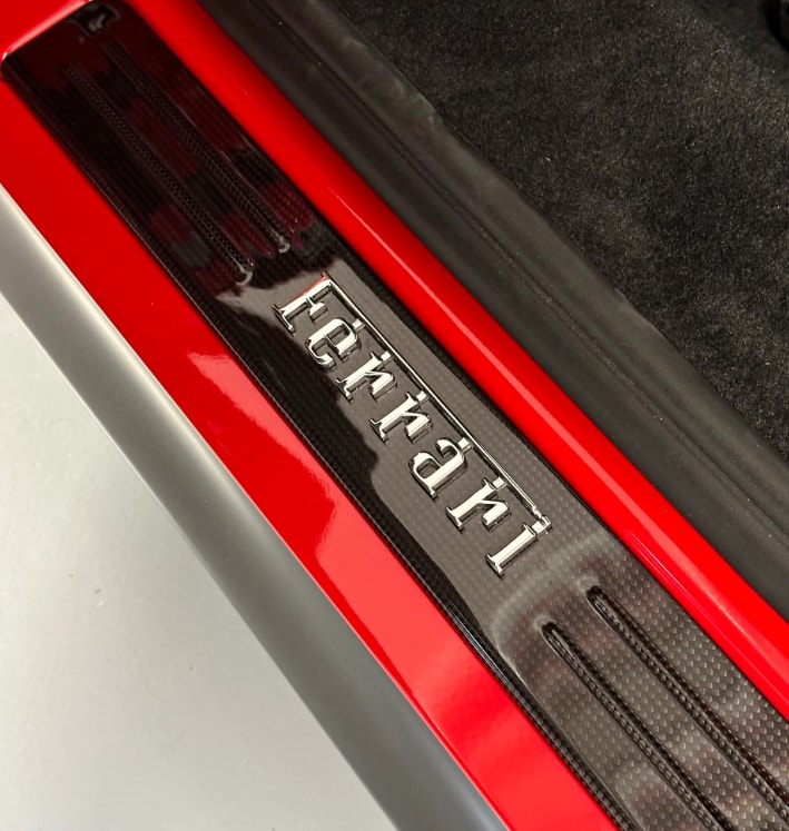 FERRARI SF90 Spider-image-13