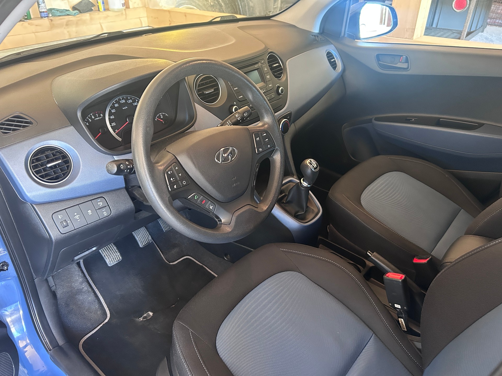 HYUNDAI 1.0 Amplia-image-4