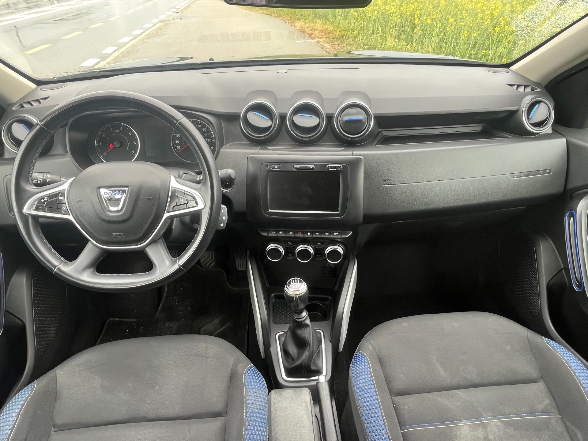 DACIA Duster TCe 150 Celebration 4x4-image-10