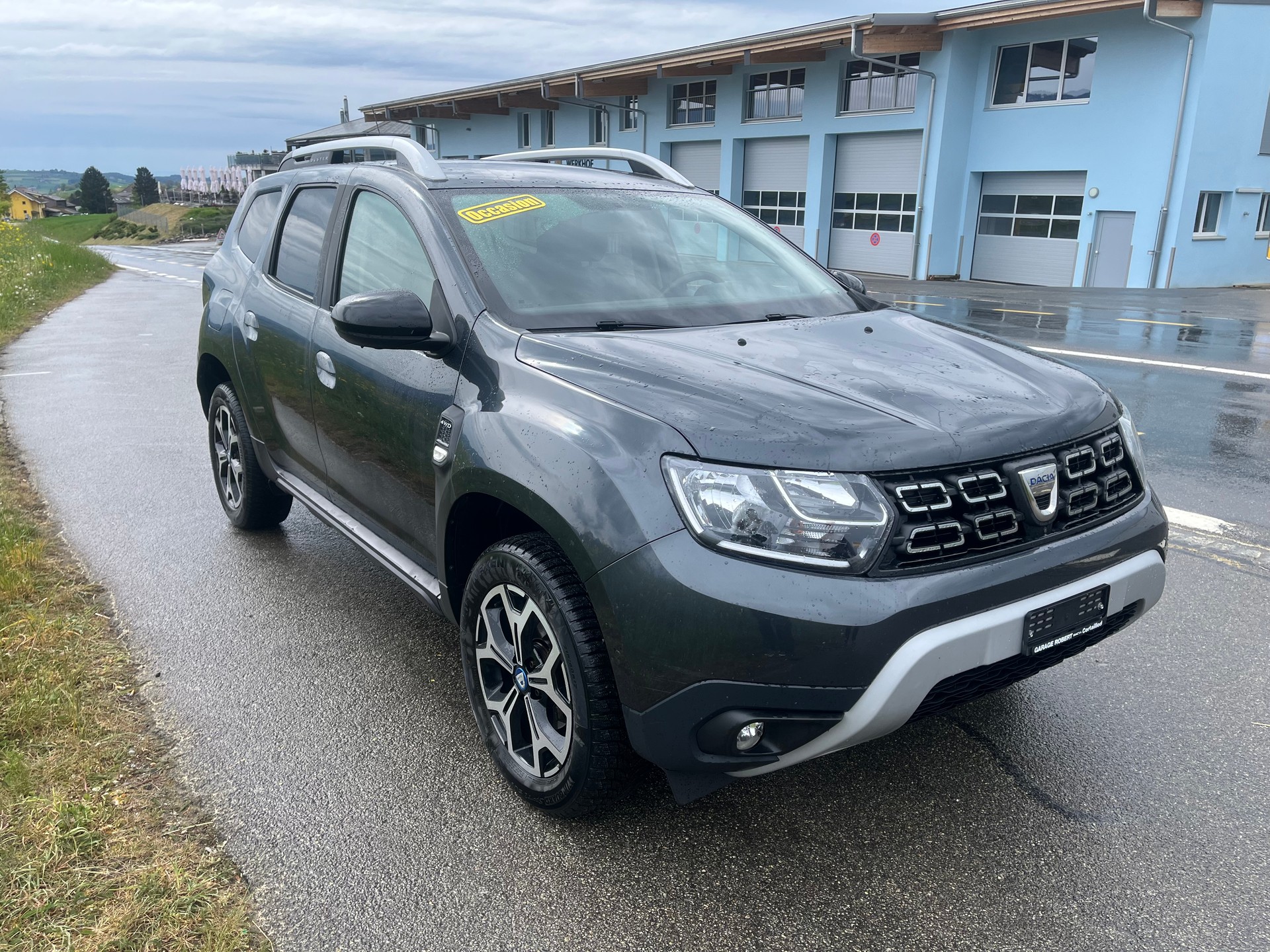 DACIA Duster TCe 150 Celebration 4x4-image-2
