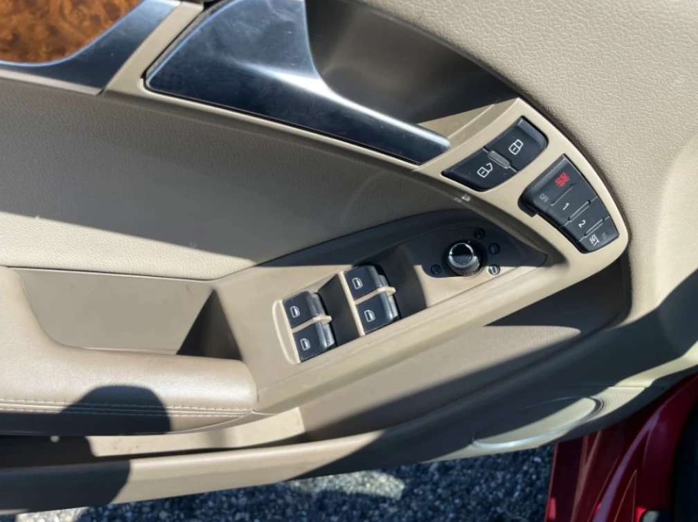 AUDI A5 Cabriolet 3.0 TDI quattro S-tronic-image-10