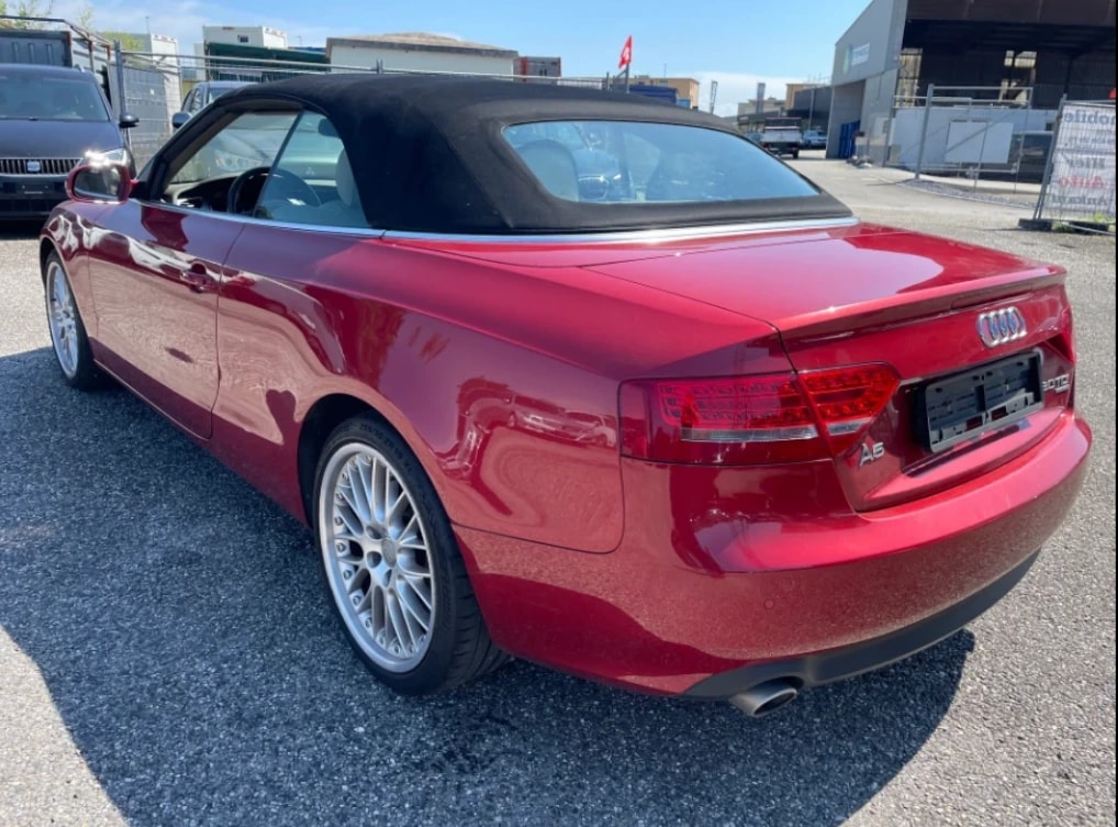 AUDI A5 Cabriolet 3.0 TDI quattro S-tronic-image-2