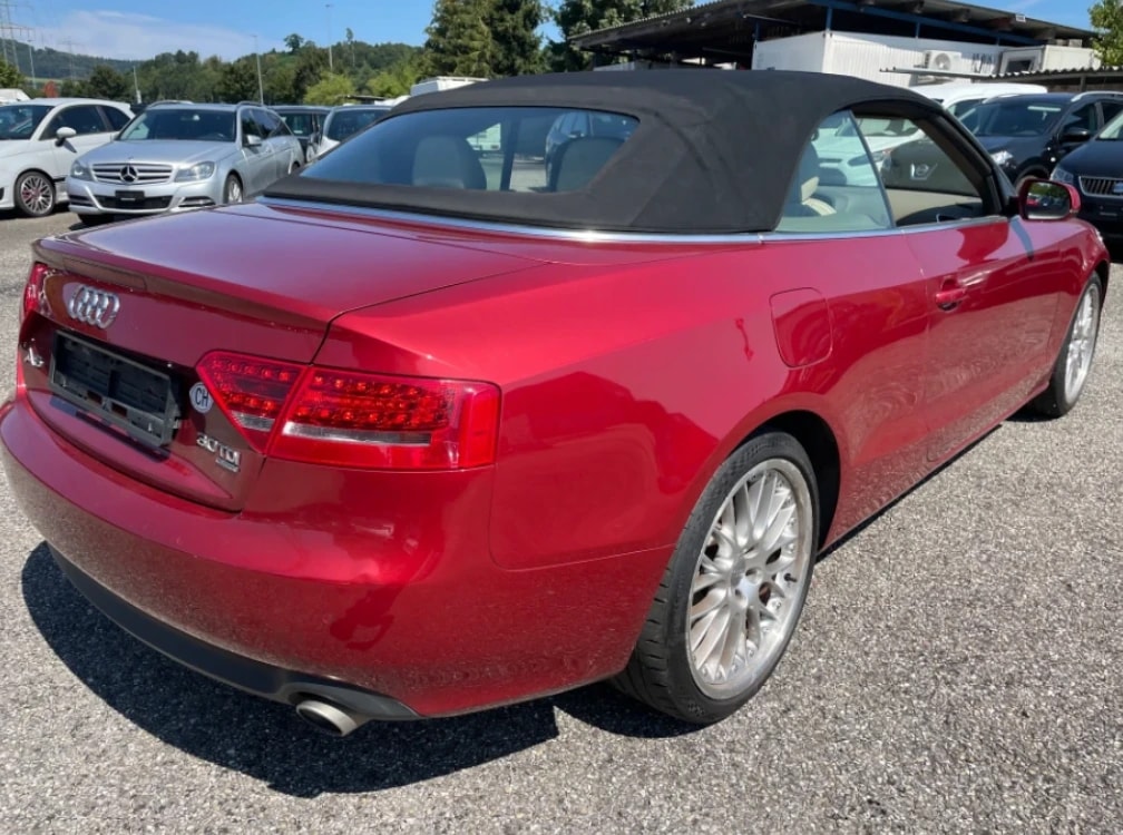 AUDI A5 Cabriolet 3.0 TDI quattro S-tronic-image-4
