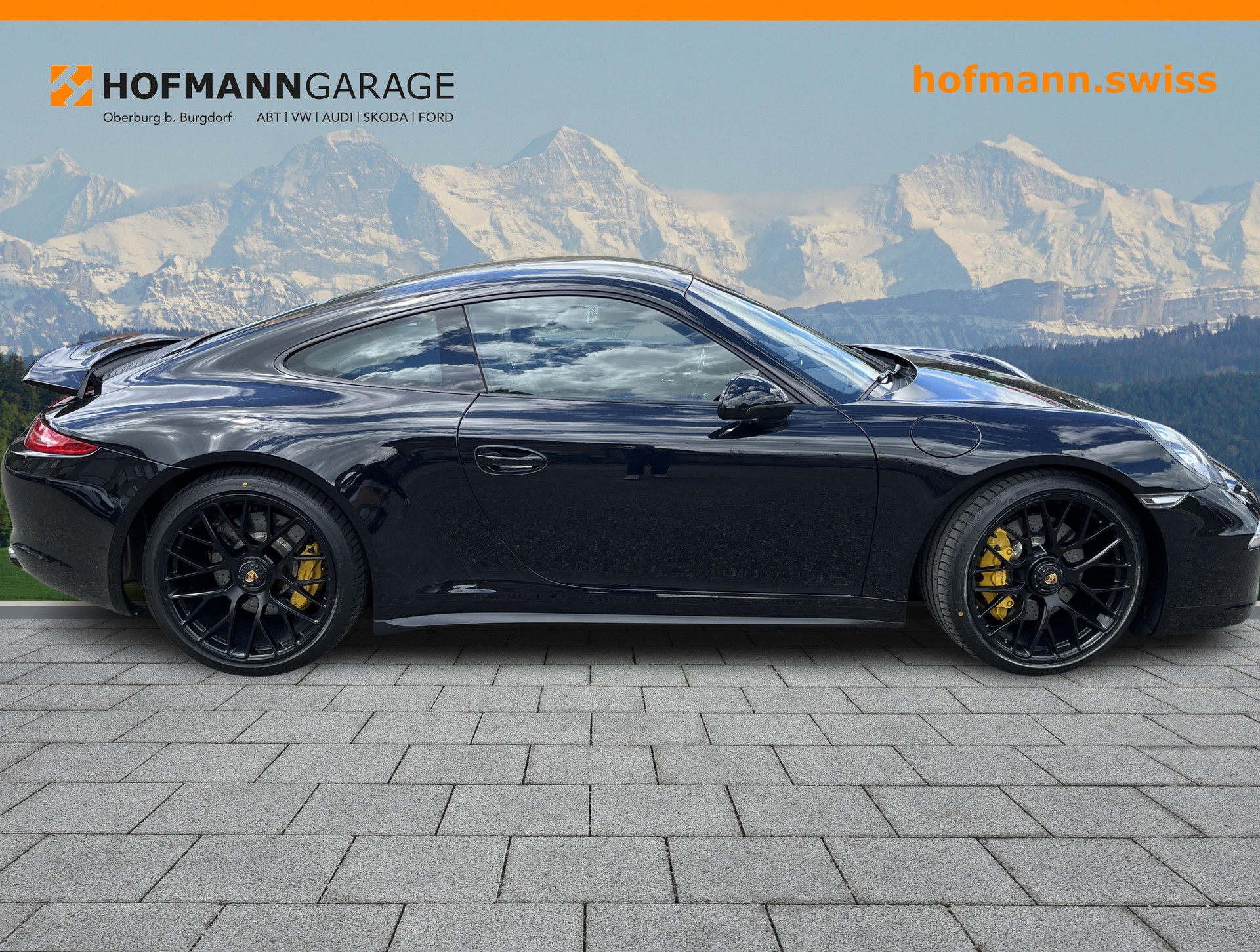 PORSCHE 911 Carrera 4 GTS PDK-showroom-element-2