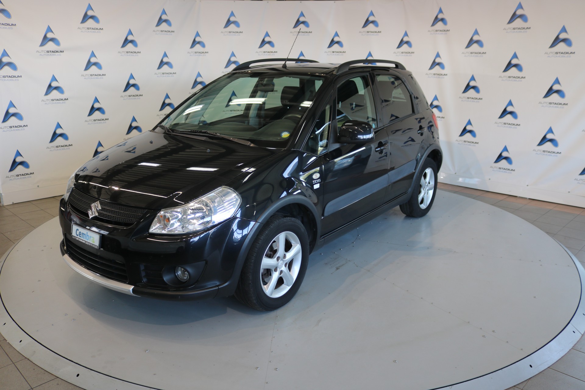 SUZUKI SX4 1.9 TD GL TOP 4WD 100th Anniversary Edition-image-12