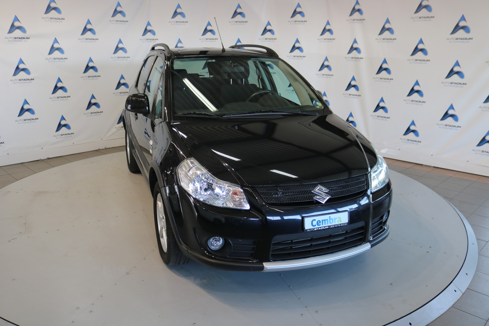 SUZUKI SX4 1.9 TD GL TOP 4WD 100th Anniversary Edition-image-8