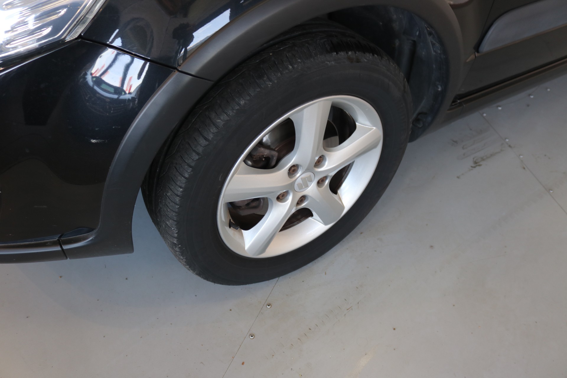 SUZUKI SX4 1.9 TD GL TOP 4WD 100th Anniversary Edition-image-32