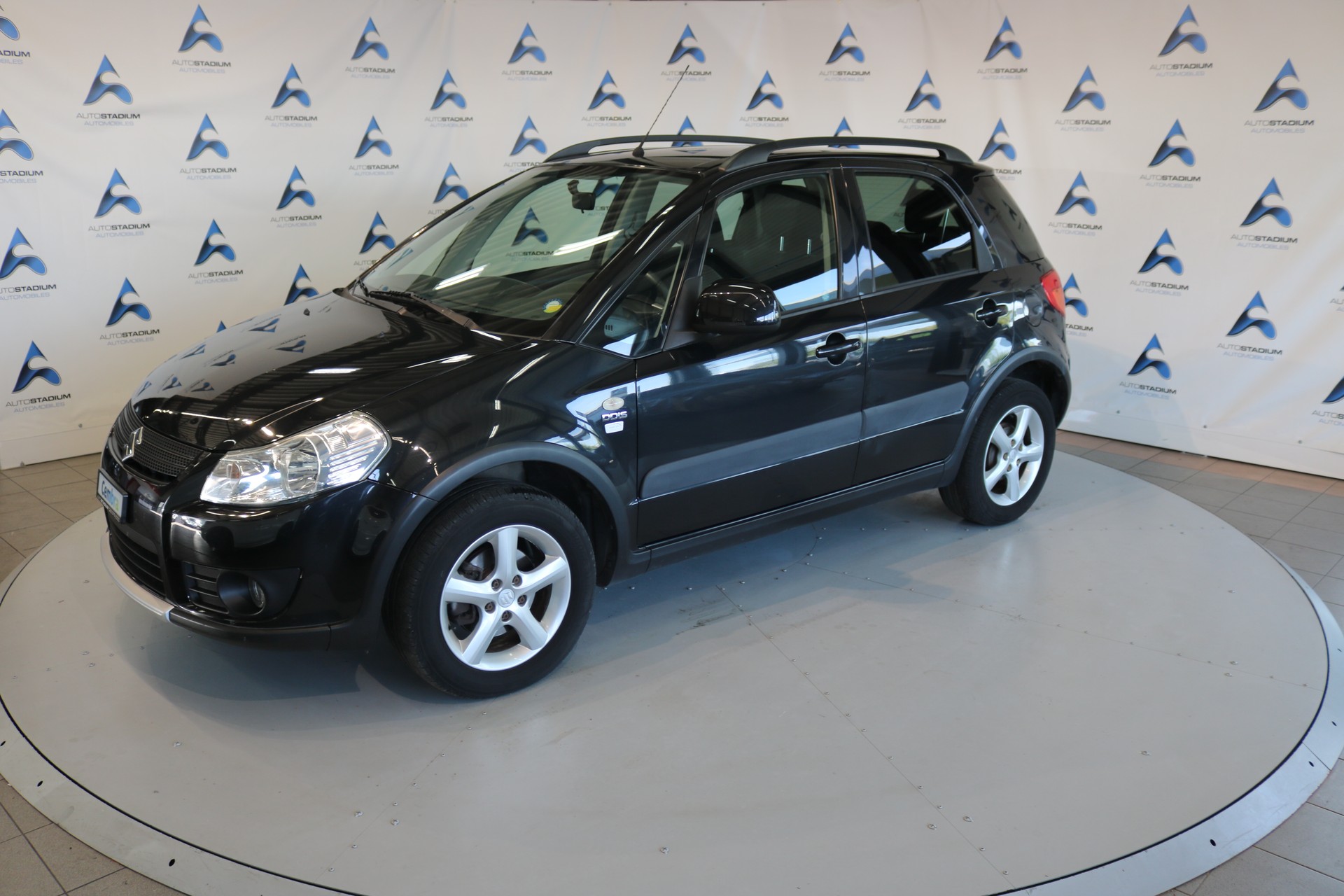 SUZUKI SX4 1.9 TD GL TOP 4WD 100th Anniversary Edition-image-13