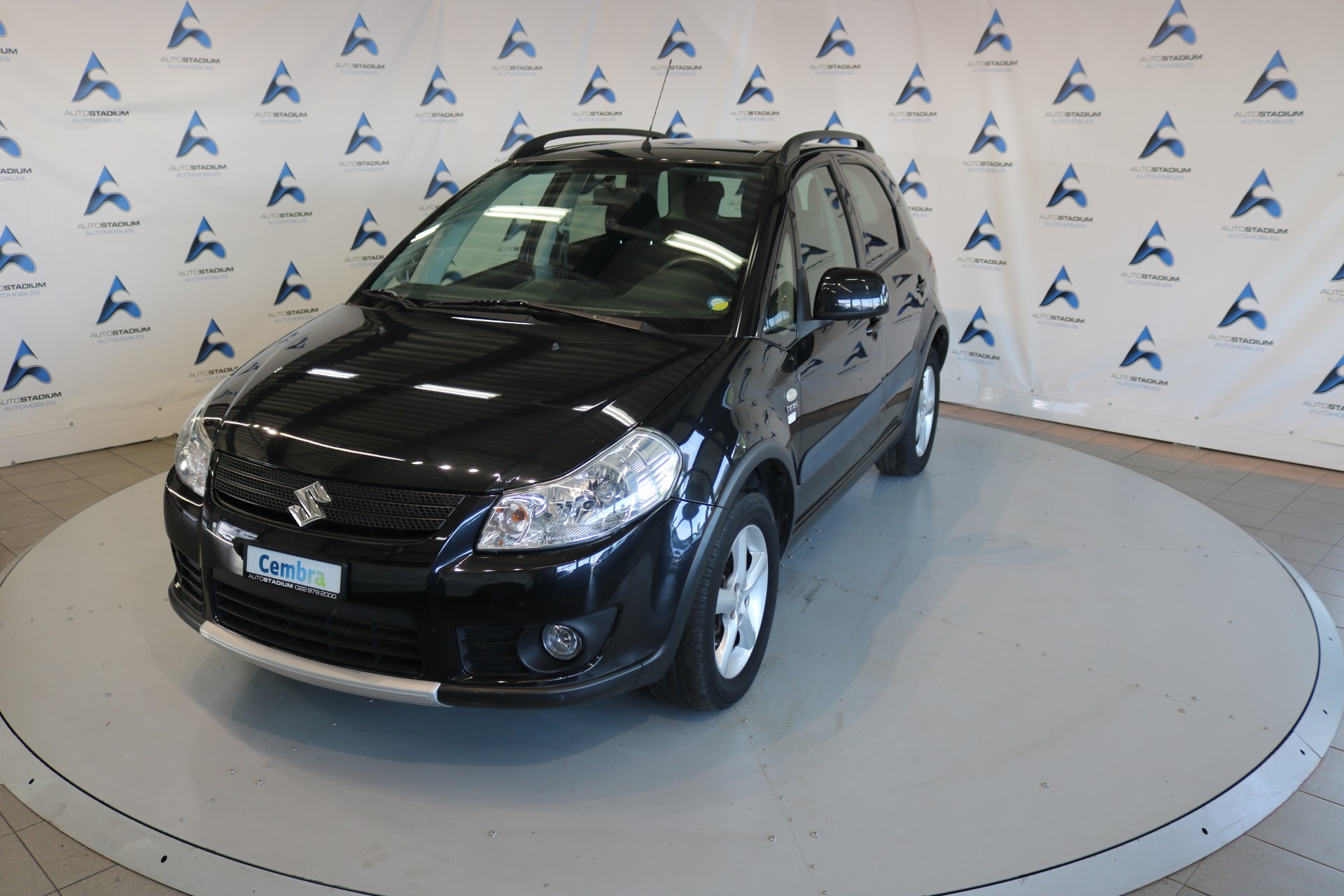 SUZUKI SX4 1.9 TD GL TOP 4WD 100th Anniversary Edition-image-11