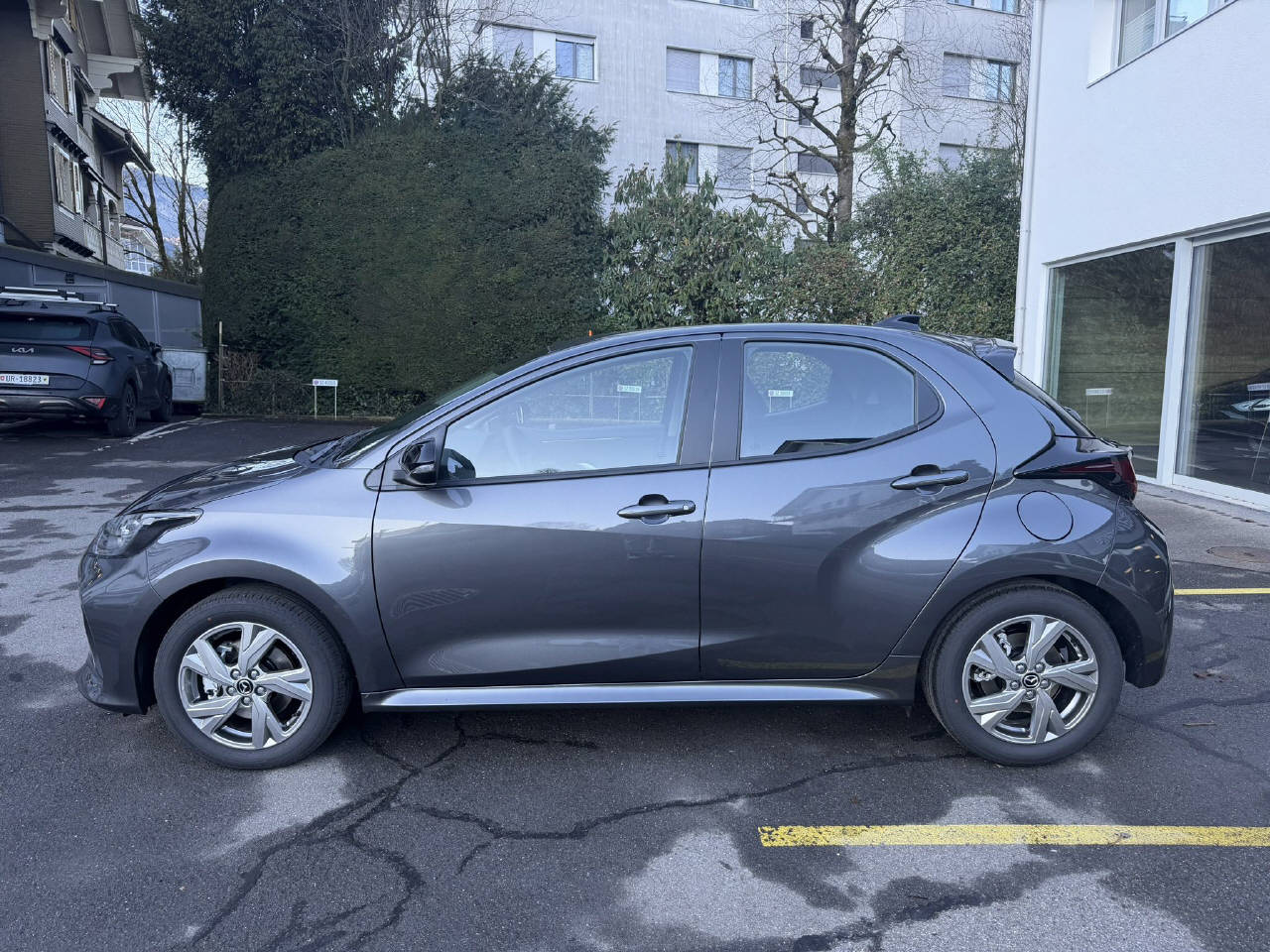 MAZDA 2 1.5 Hybrid Exclusive-Line-image-3
