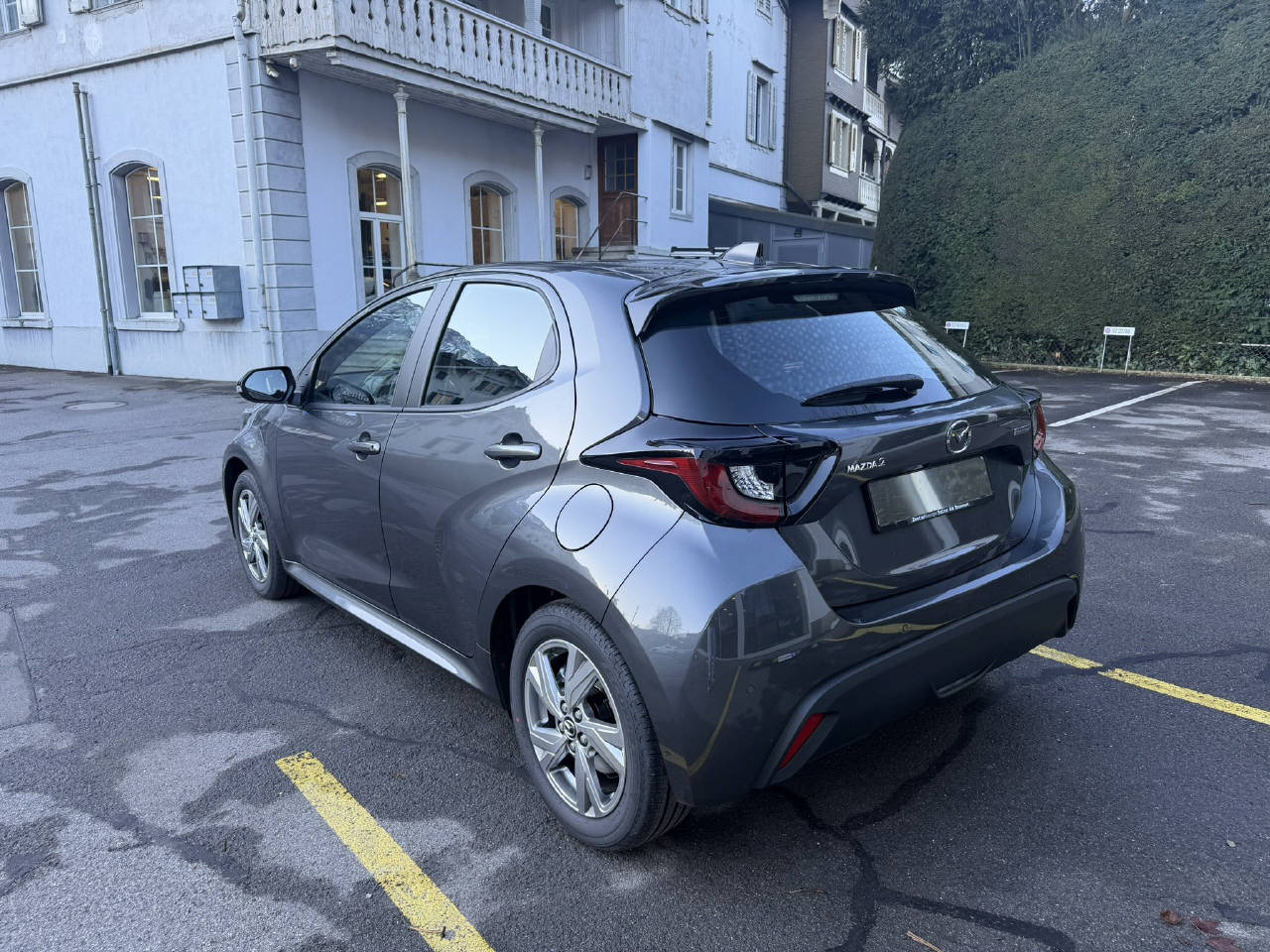 MAZDA 2 1.5 Hybrid Exclusive-Line-image-4