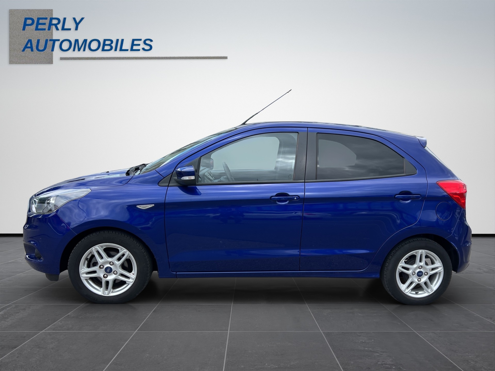 FORD KA+ 1.2 Cool&Sound-image-2