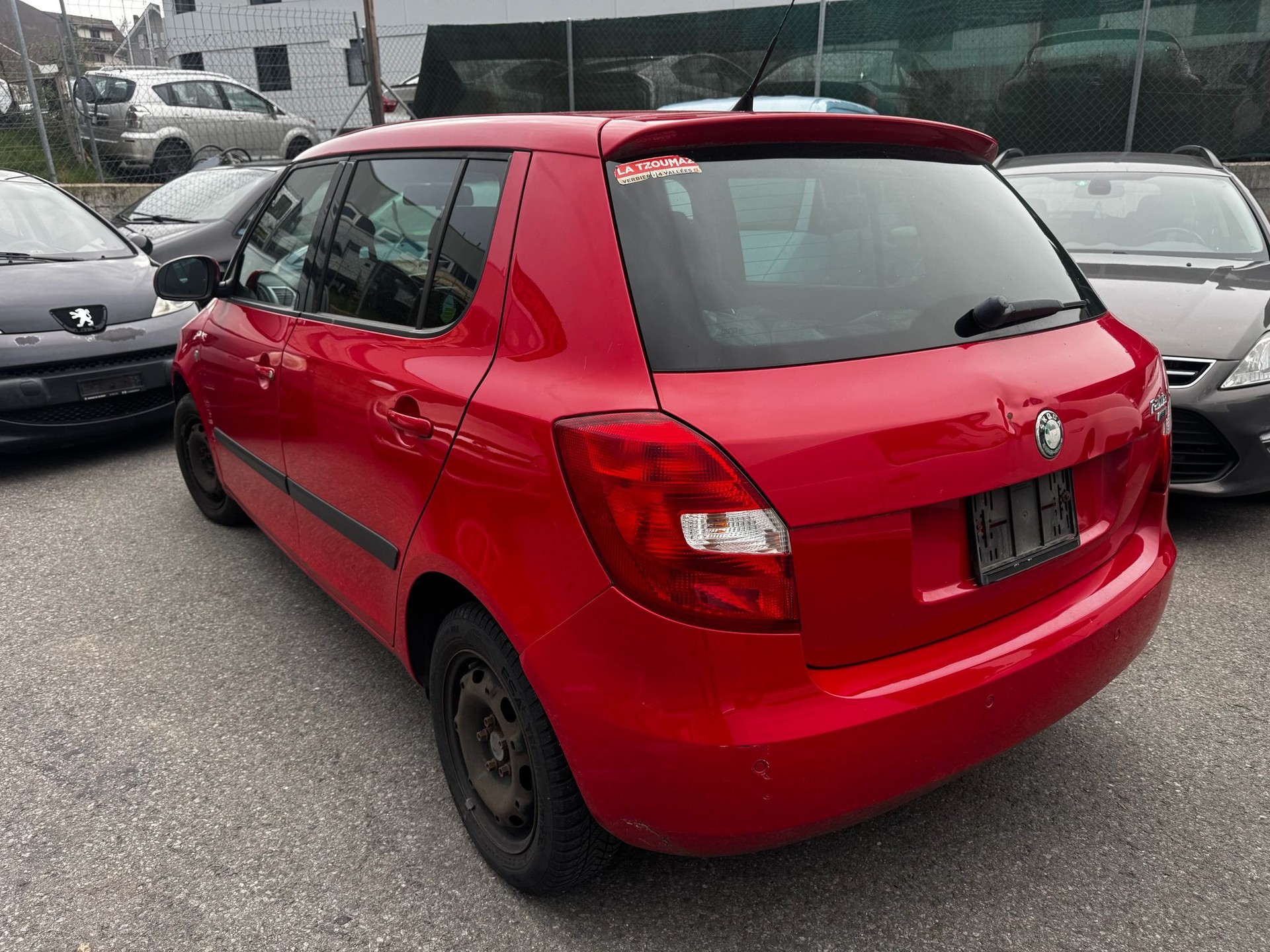 SKODA Fabia 1.6 Elegance Tiptronic-image-6