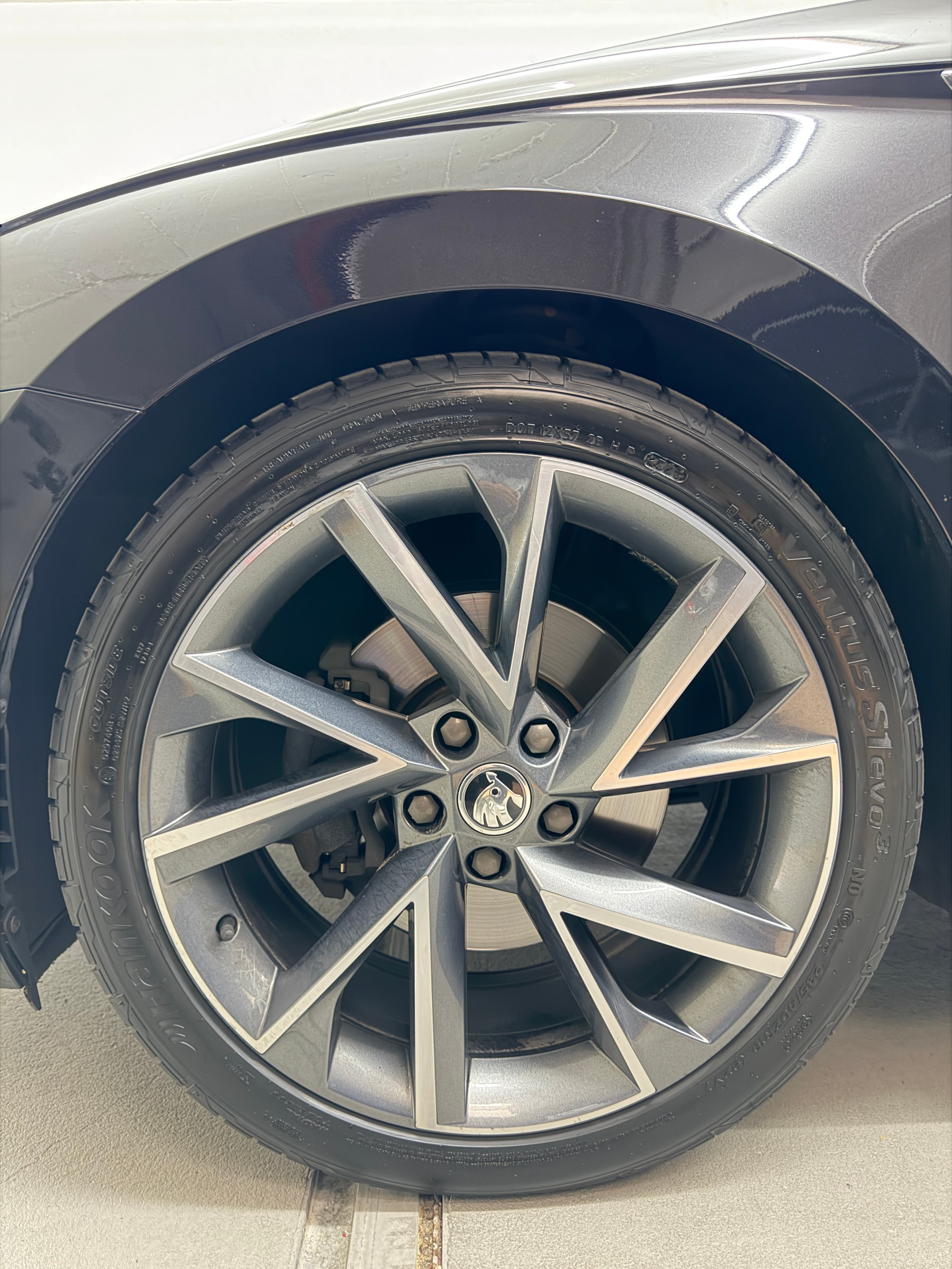 SKODA Superb Combi 2.0 TDi SportLine+ 4x4 DSG-image-5