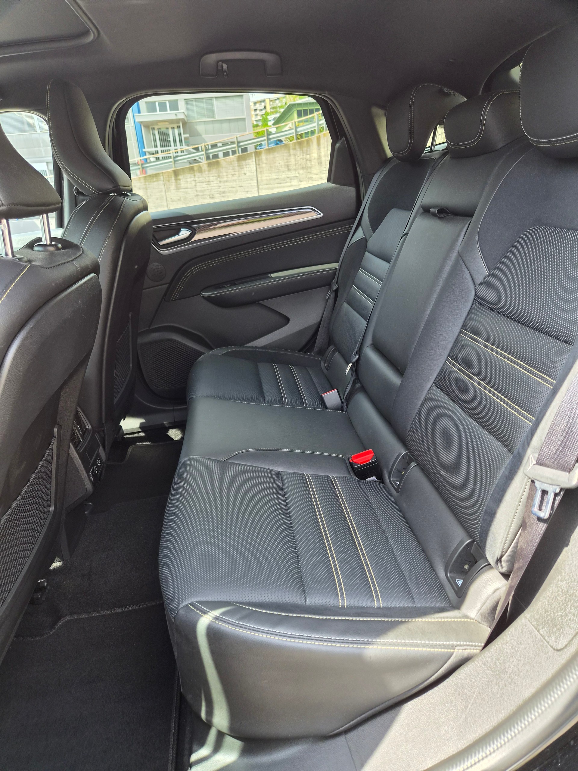 RENAULT Arkana 1.6 E-Tech Engineered-image-5