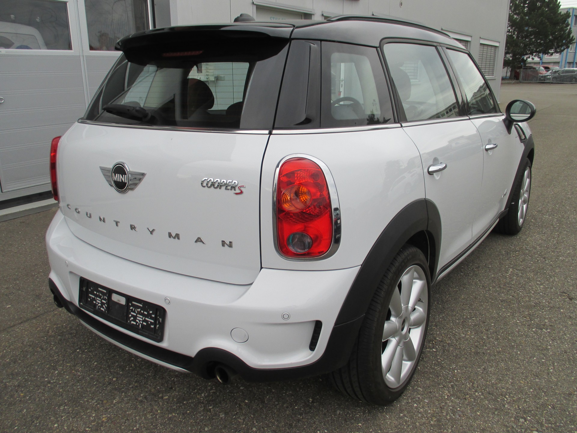 MINI Countryman Cooper S ALL4-image-4
