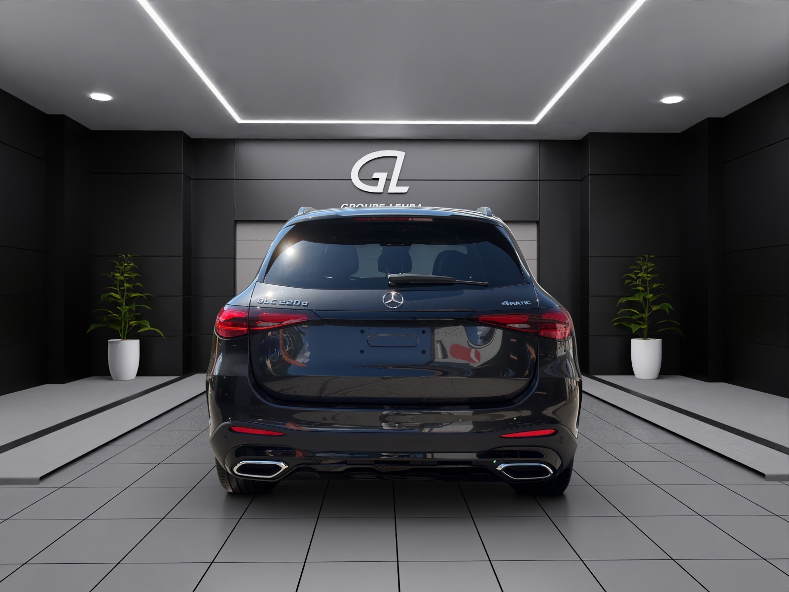 MERCEDES-BENZ GLC 220 d 4Matic 9G-Tronic-image-4