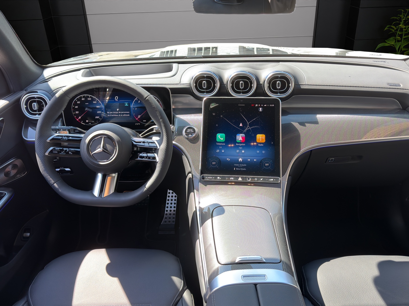 MERCEDES-BENZ GLC 220 d 4Matic 9G-Tronic-image-8