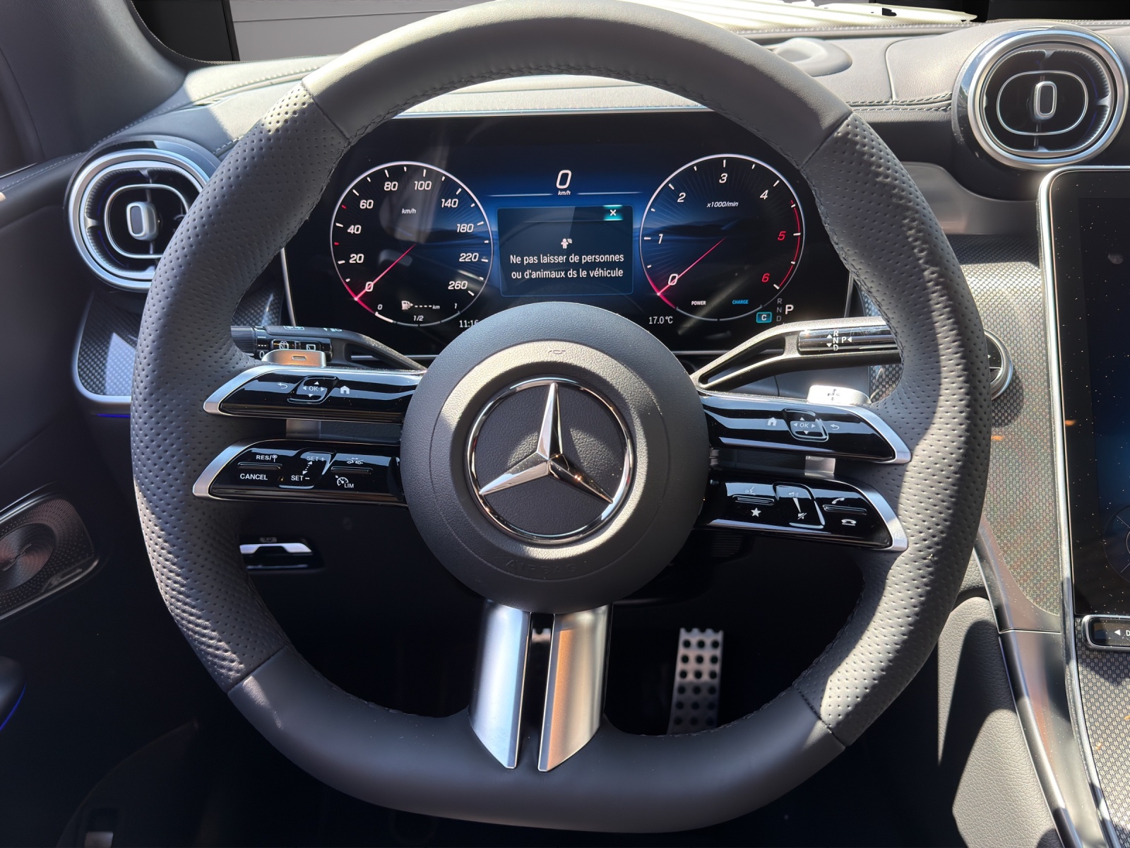 MERCEDES-BENZ GLC 220 d 4Matic 9G-Tronic-image-9
