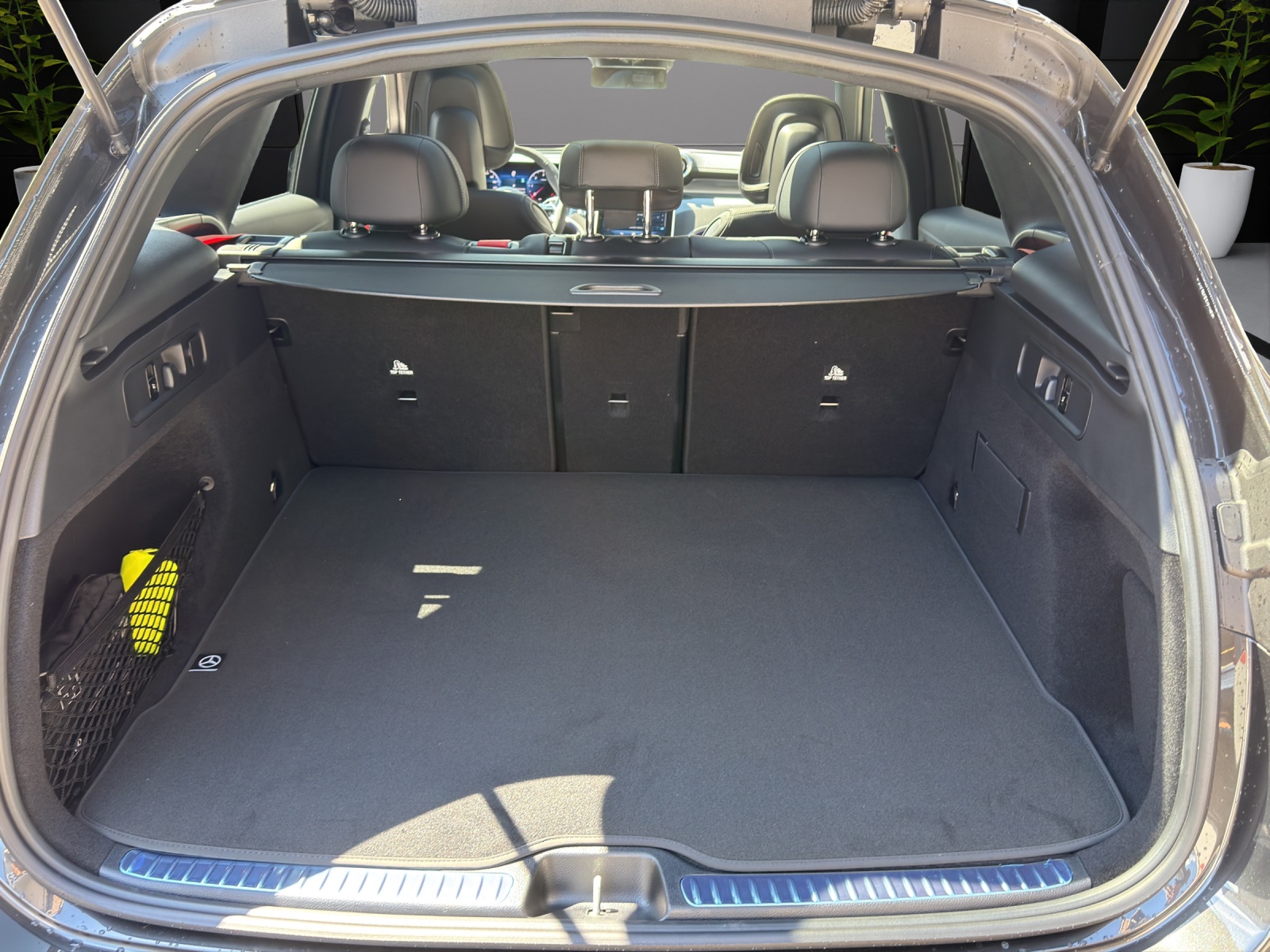 MERCEDES-BENZ GLC 220 d 4Matic 9G-Tronic-image-5