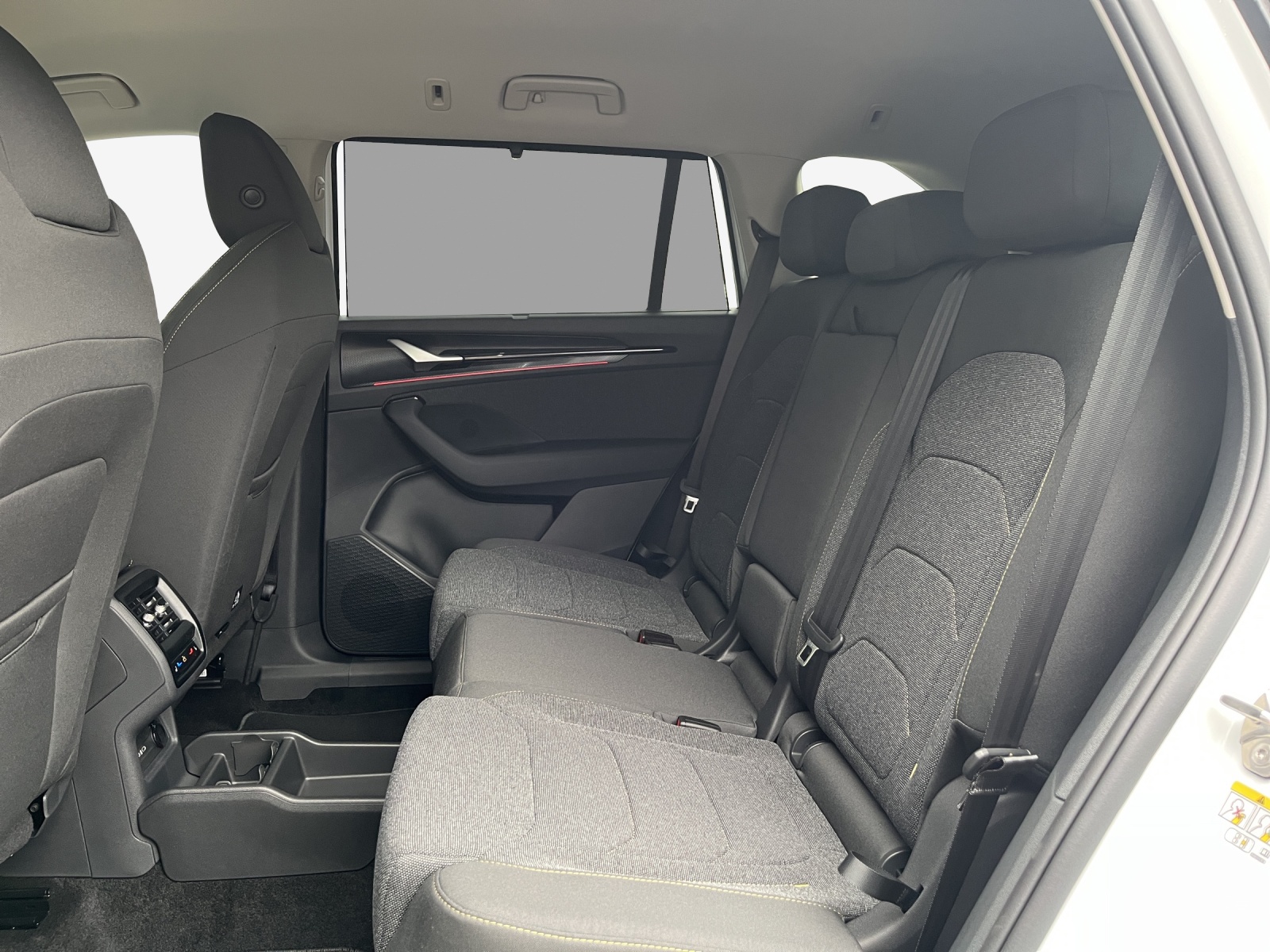 SKODA Kodiaq Dynamic 2.0TDI 193PS 7DSG4x4-image-11